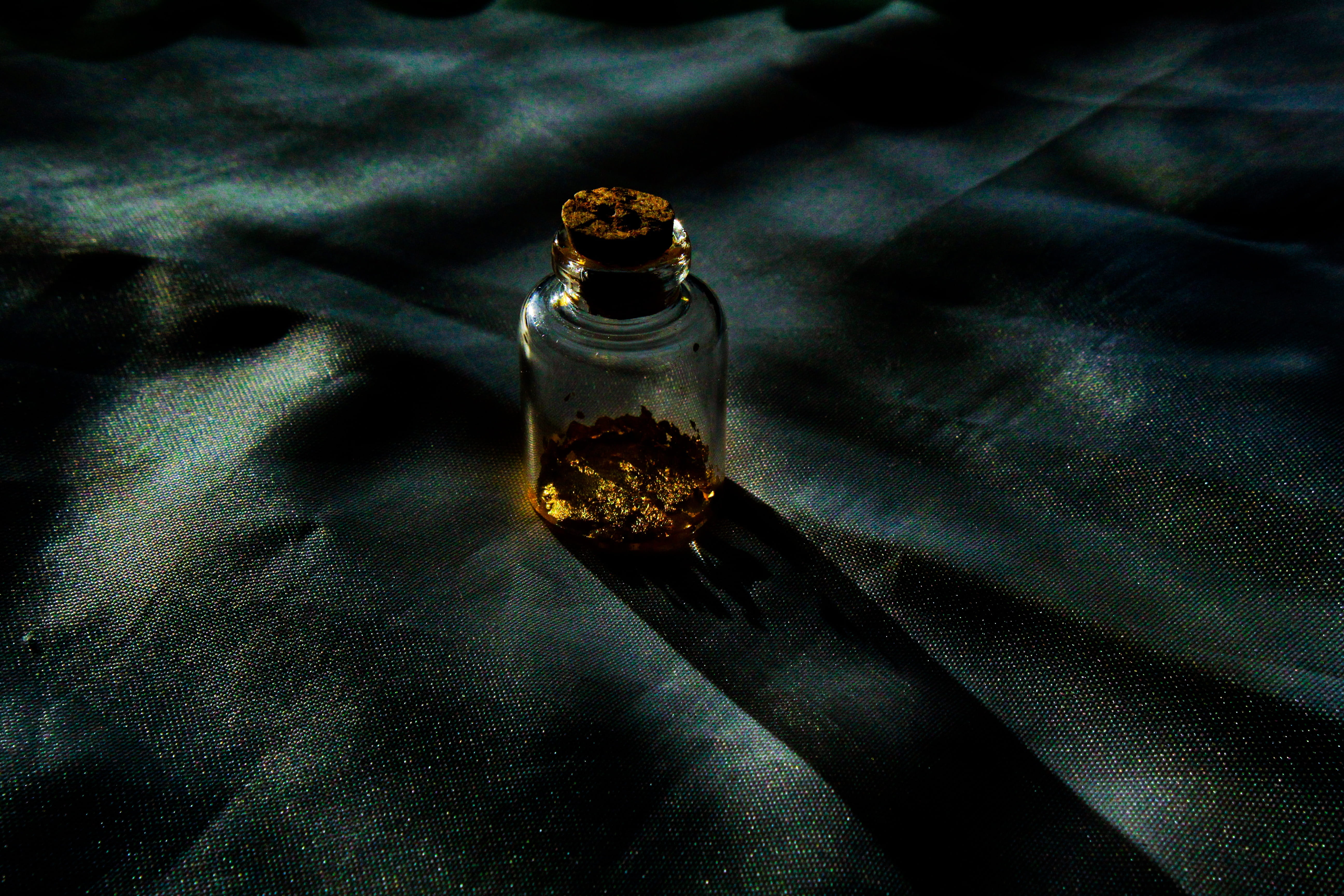 abstract, starry night, salt - seasoning, no people, perfume, textile, indoors, food and drink, gold, perfume sprayer, blue, single object, backgrounds, HD Wallpaper