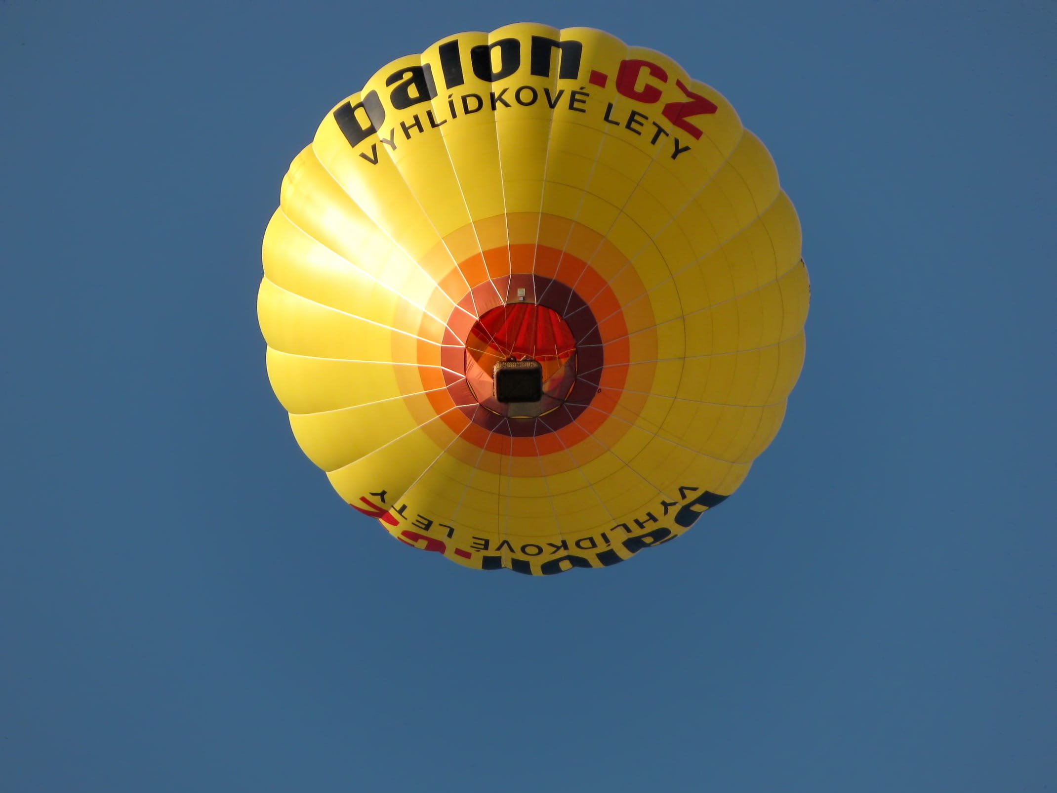 parachute, clear sky, adventure, no people, pattern, blue, close-up, hot air balloon ride, 1080P, flight, flying, nature, colors, sky, Hot Air Balloon, HD Wallpaper