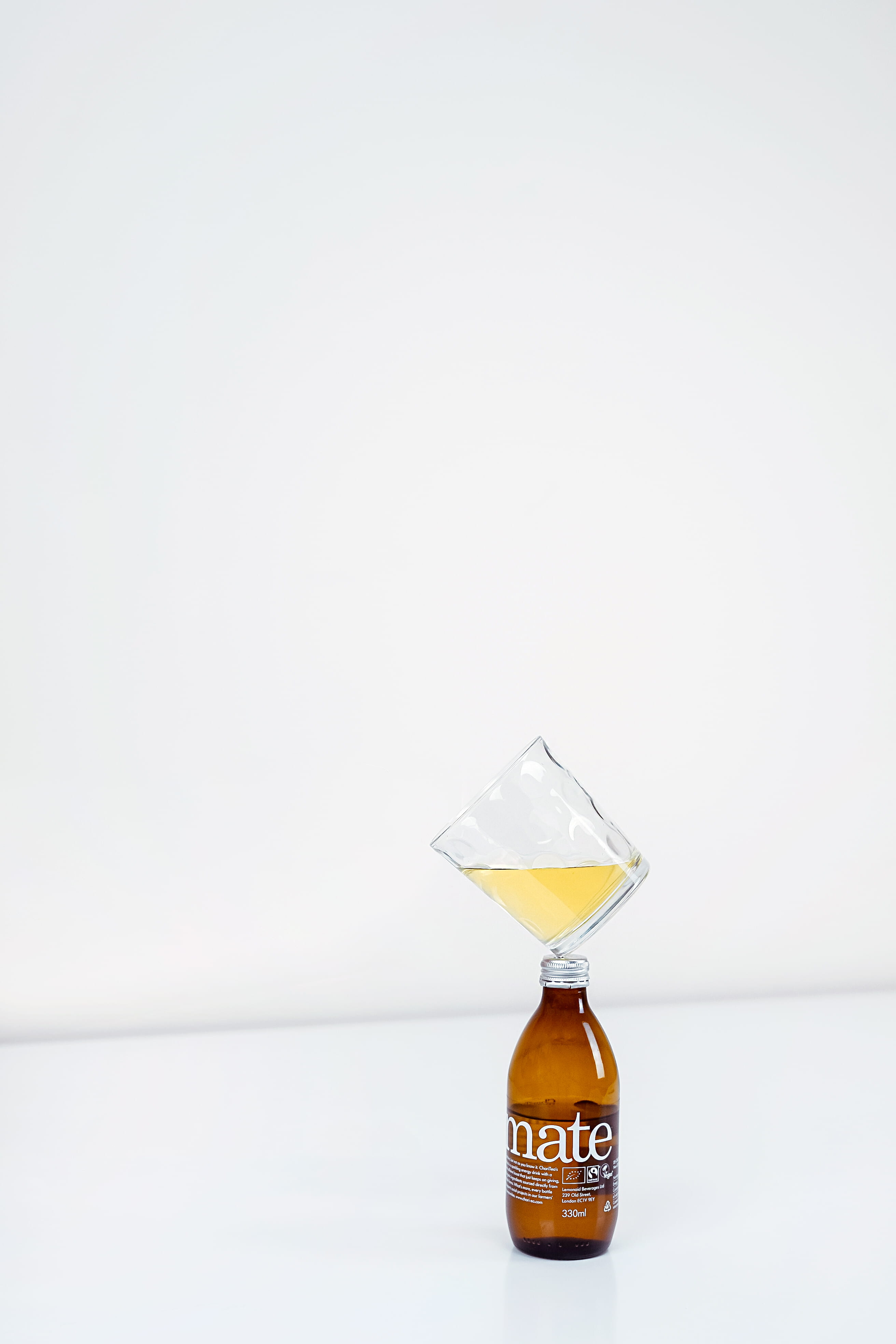 copy space, top, glass, drink, amber, water, full, healthcare and medicine, studio shot, no people, container, white background, sweet food, food and drink, Phone HD Wallpaper