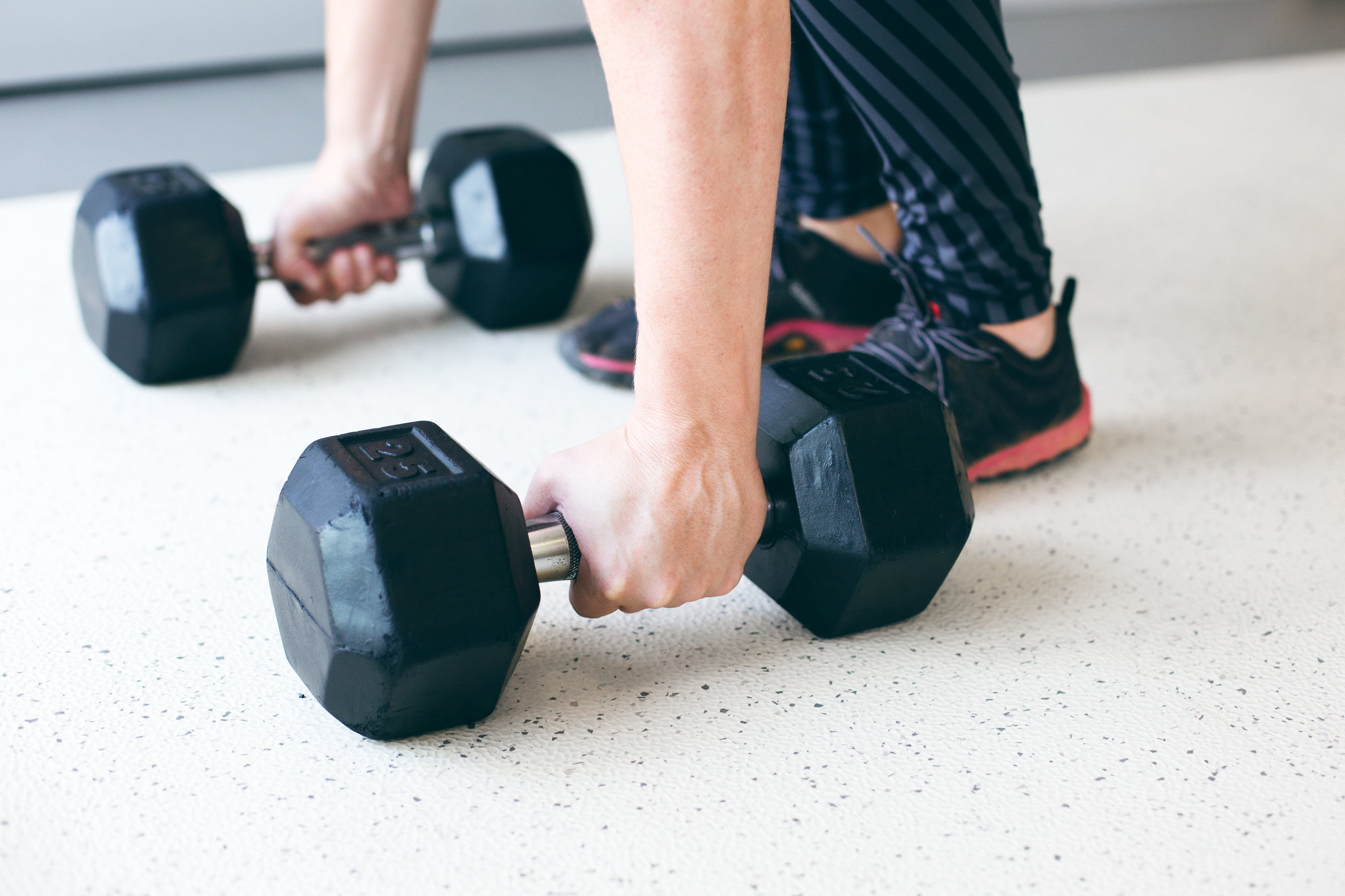 healthy lifestyle, photo, lifestyles, flooring, exercising, sport, dumbbell, lifts, exercise equipment, sports equipment, equipment, sports training, human limb, HD Wallpaper