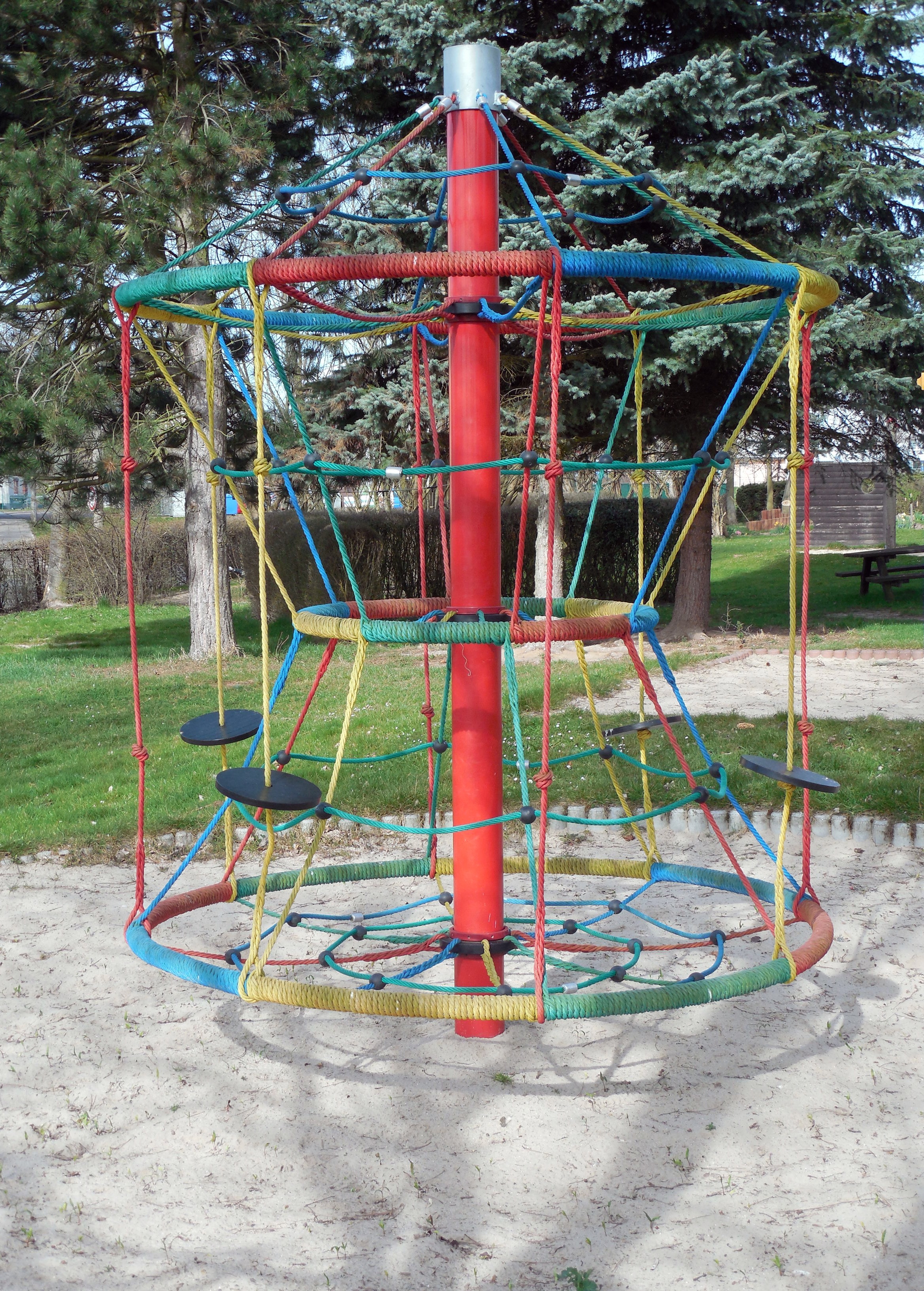 empty, climb, equipment, sand, network, metal, park, balance, klettergerüst, playground, play, day, outdoors, fun, field, game device, nature, park - man made space, Phone HD Wallpaper