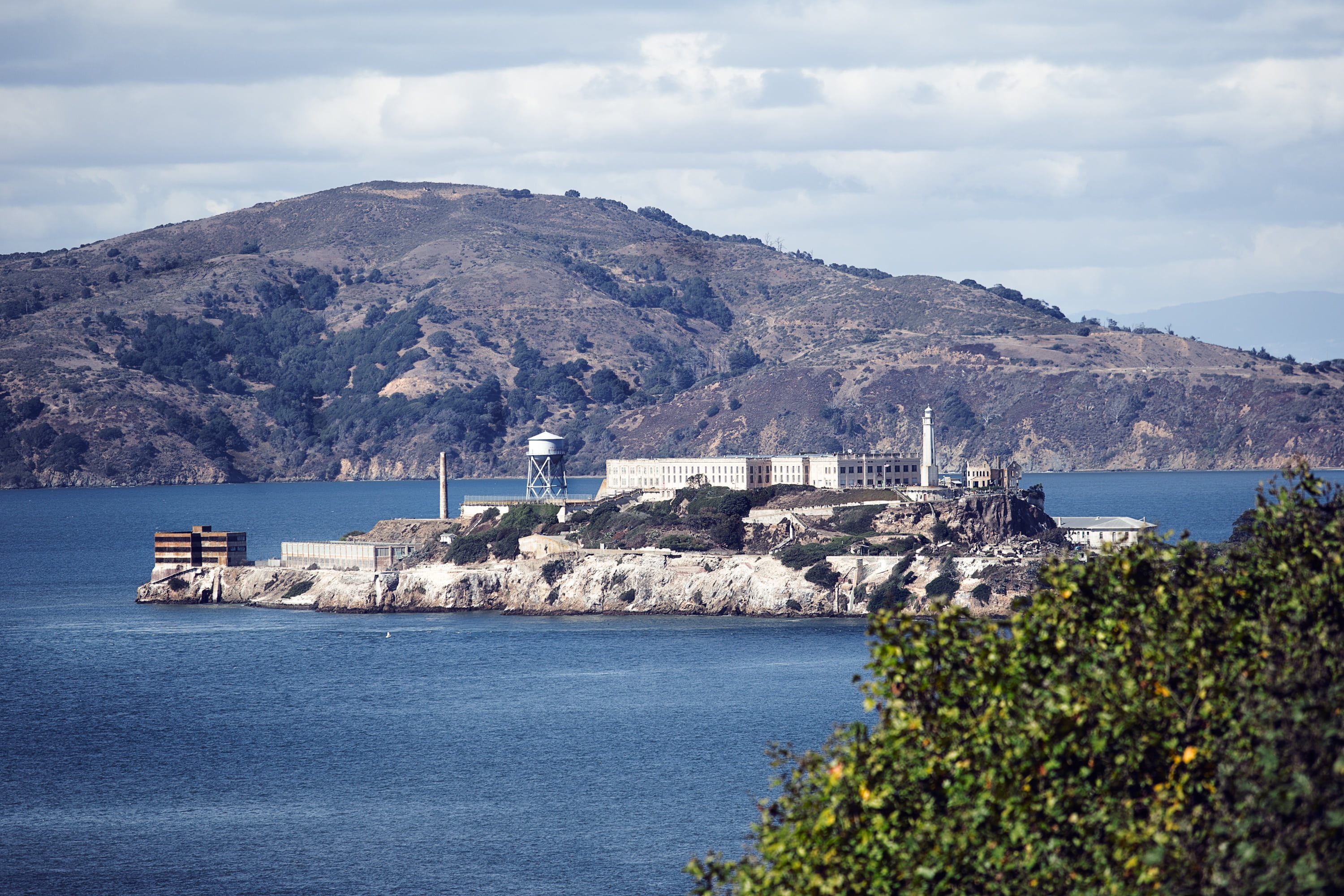 no people, day, land, nature, tree, san, water, cloud - sky, hill, transportation, francisco, cloud, alcatraz, landscape, 2K, waterfront, california, buildings, HD Wallpaper
