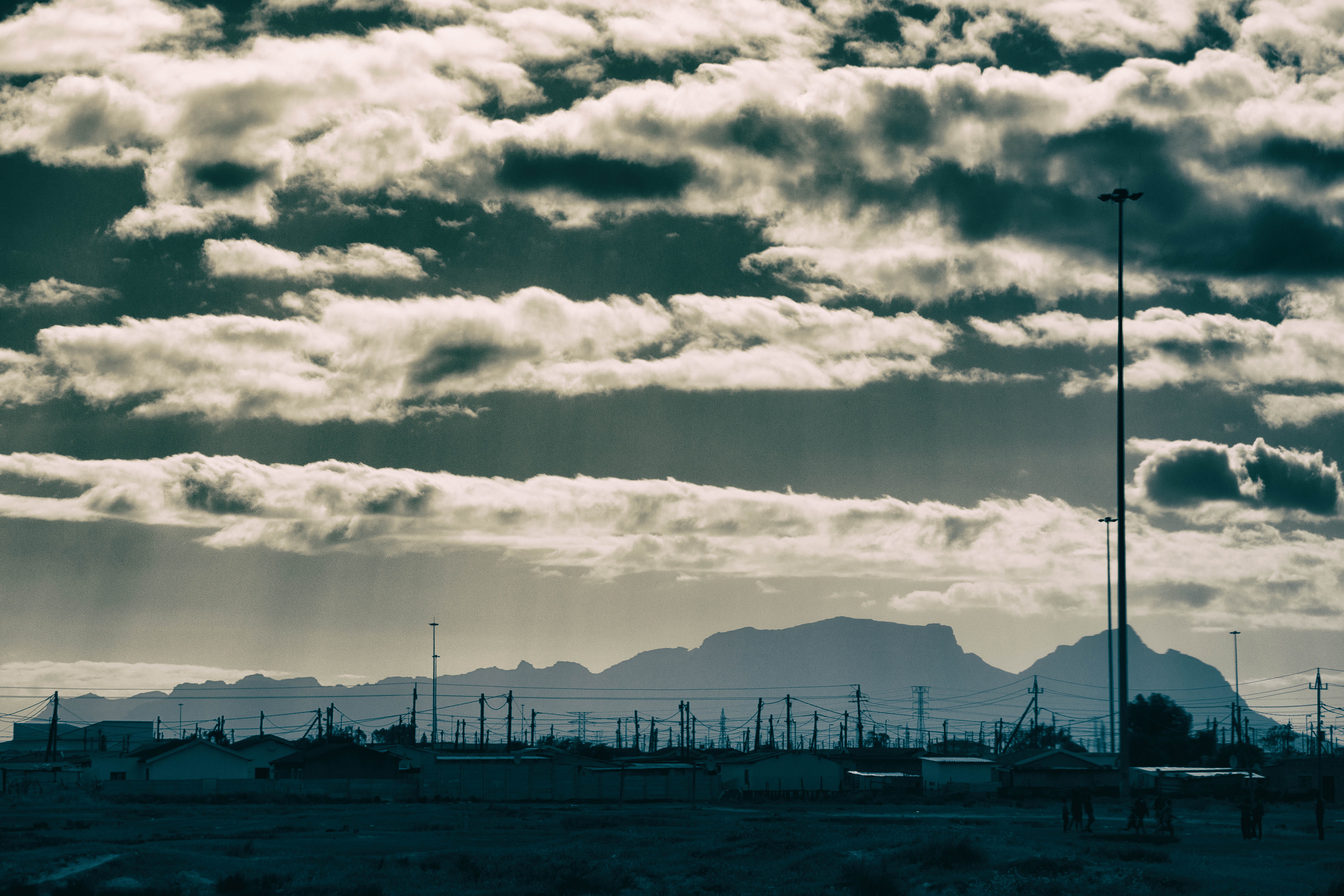 clouds, building exterior, shadow, sea, contrast, poverty, 5K, silhouette, nature, water, township, devils peak, architecture, settlement, transportation, HD Wallpaper