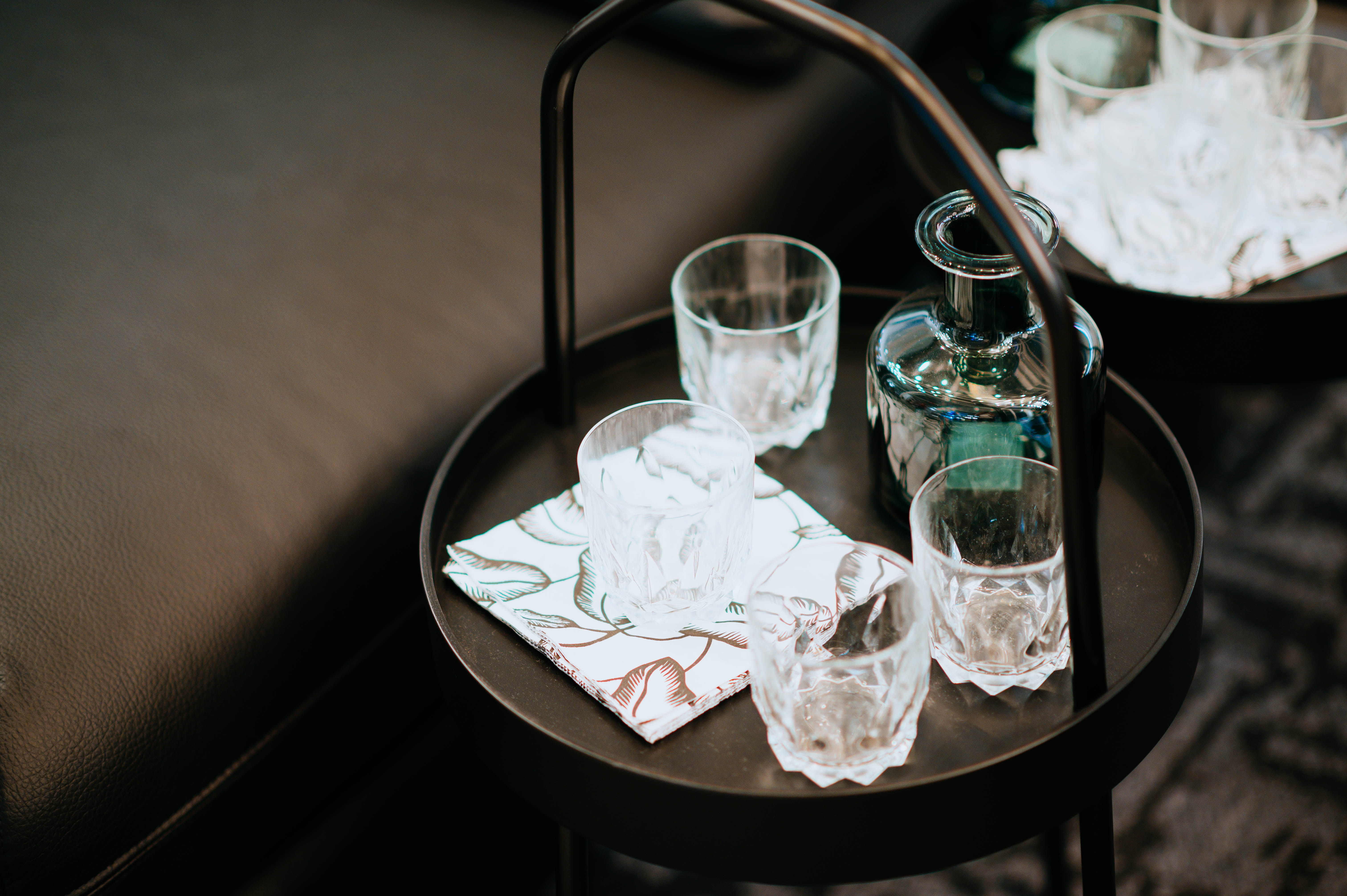 home decor, glass - material, nature, high angle view, transparent, decanter, pottery, wine, wood - material, ice cream, saucer, absence, table, food and drink, HD Wallpaper