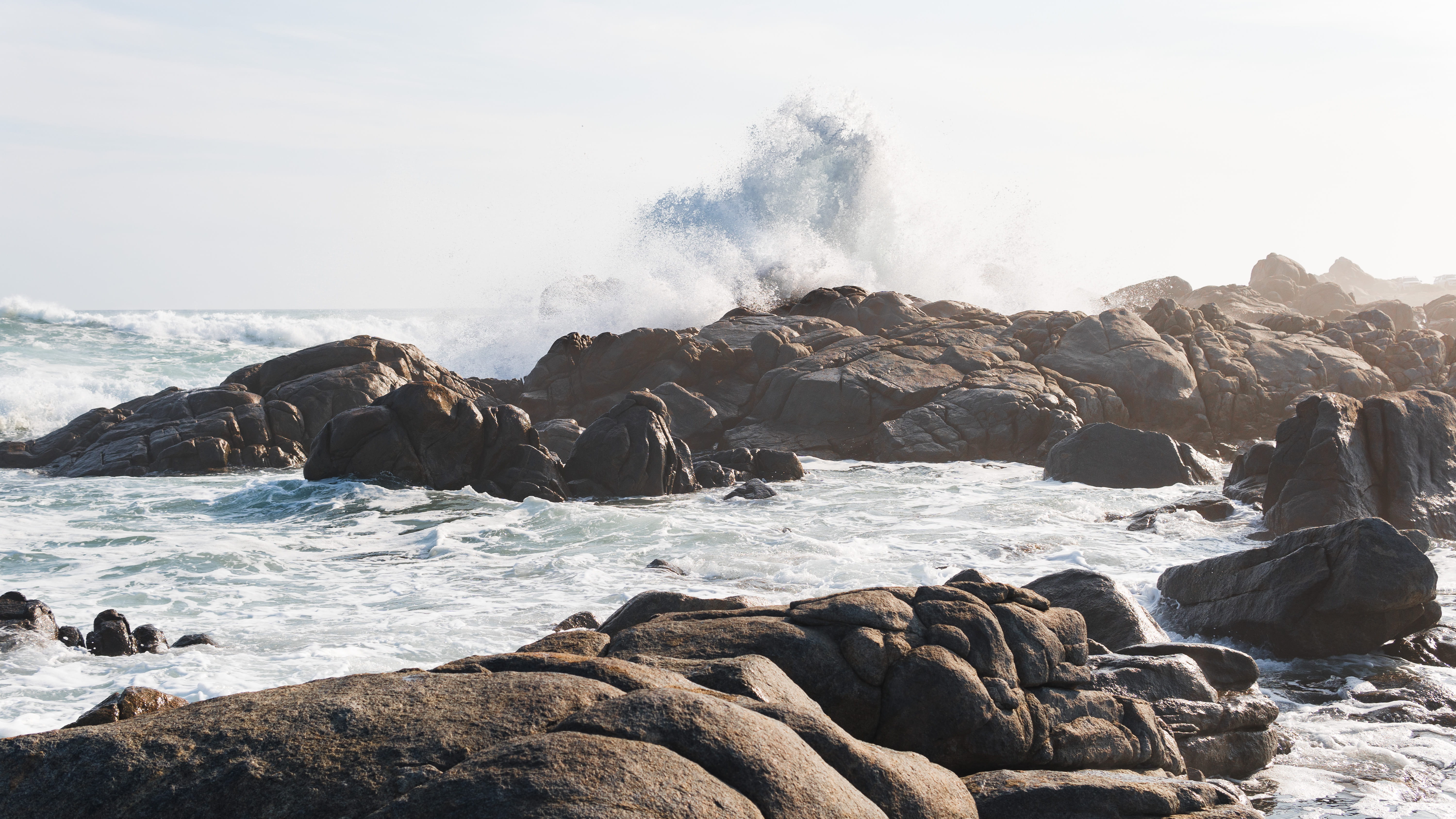 splashing, land, day, rock, beach, waves, scenics - nature, power, no people, boulders, sea, sky, rocky coastline, flowing water, 5K, hitting, rock formation, HD Wallpaper