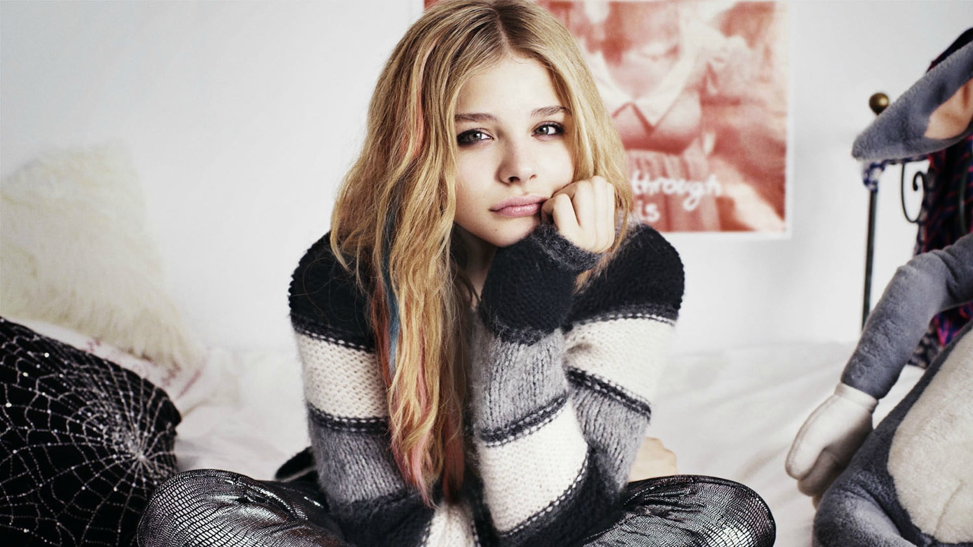 teenager, young adult, hair, one person, lifestyles, blond hair, contemplation, black, portrait, young women, home interior, long hair, winter, clothing, HD Wallpaper
