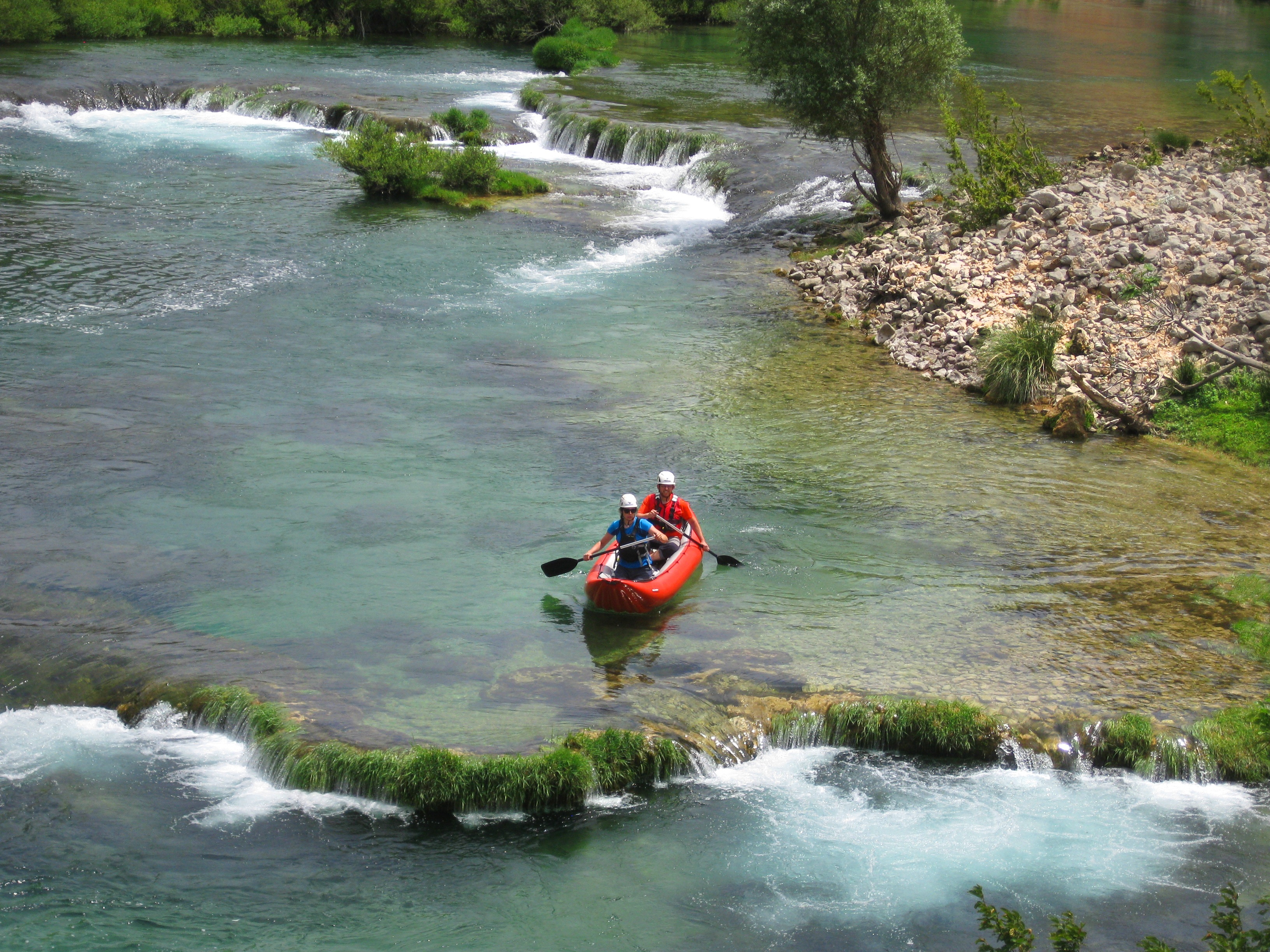 paddle, canoeist, day, gorge, lifestyles, real people, men, adventure, croatia, river, water sports, inflatable, white water, leisure activity, nature, HD Wallpaper