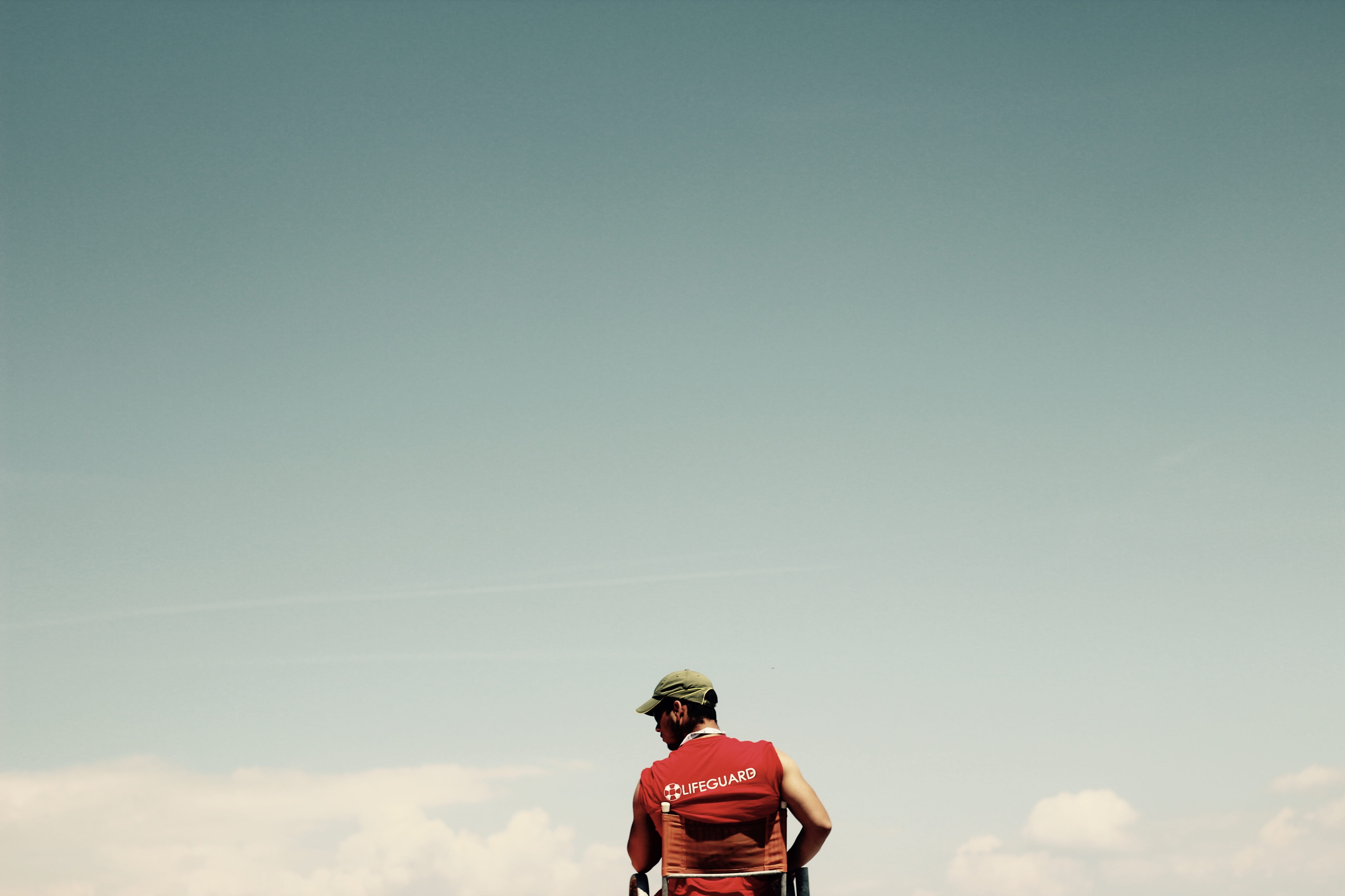 cloud - sky, moving Activity, Guardians, one Person, 5K, image Type, lifestyles, ethnicity, rear view, human Age, outdoors, men, waist up, real people, HD Wallpaper