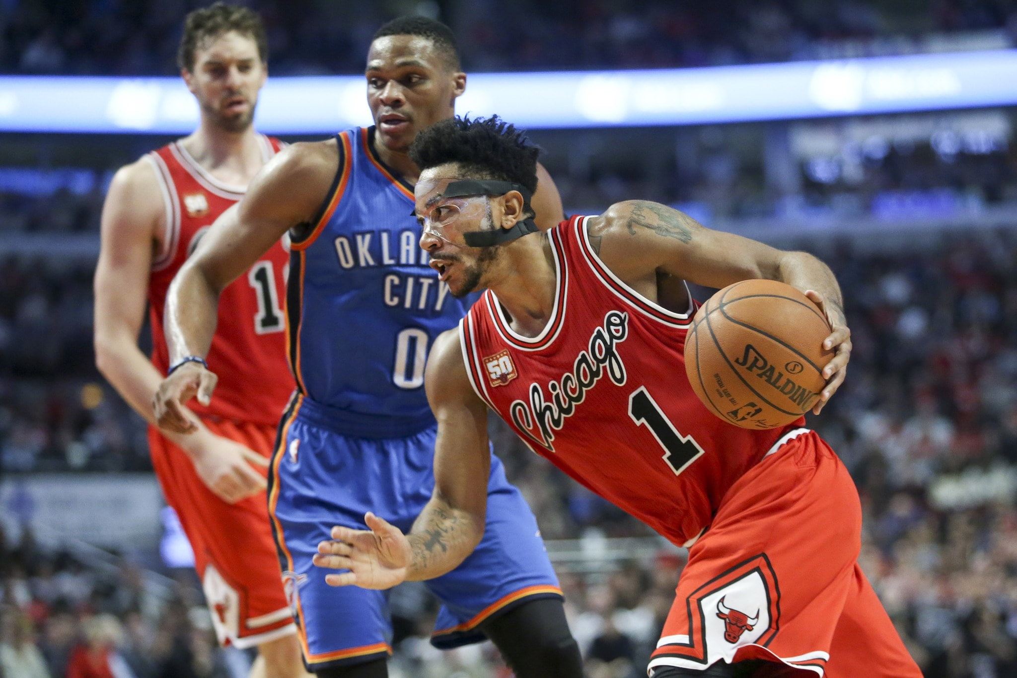 young adult, basketball uniform, men, sports uniform, derrick rose   themed, competition, determination, athlete, incidental people, focus on foreground, HD Wallpaper