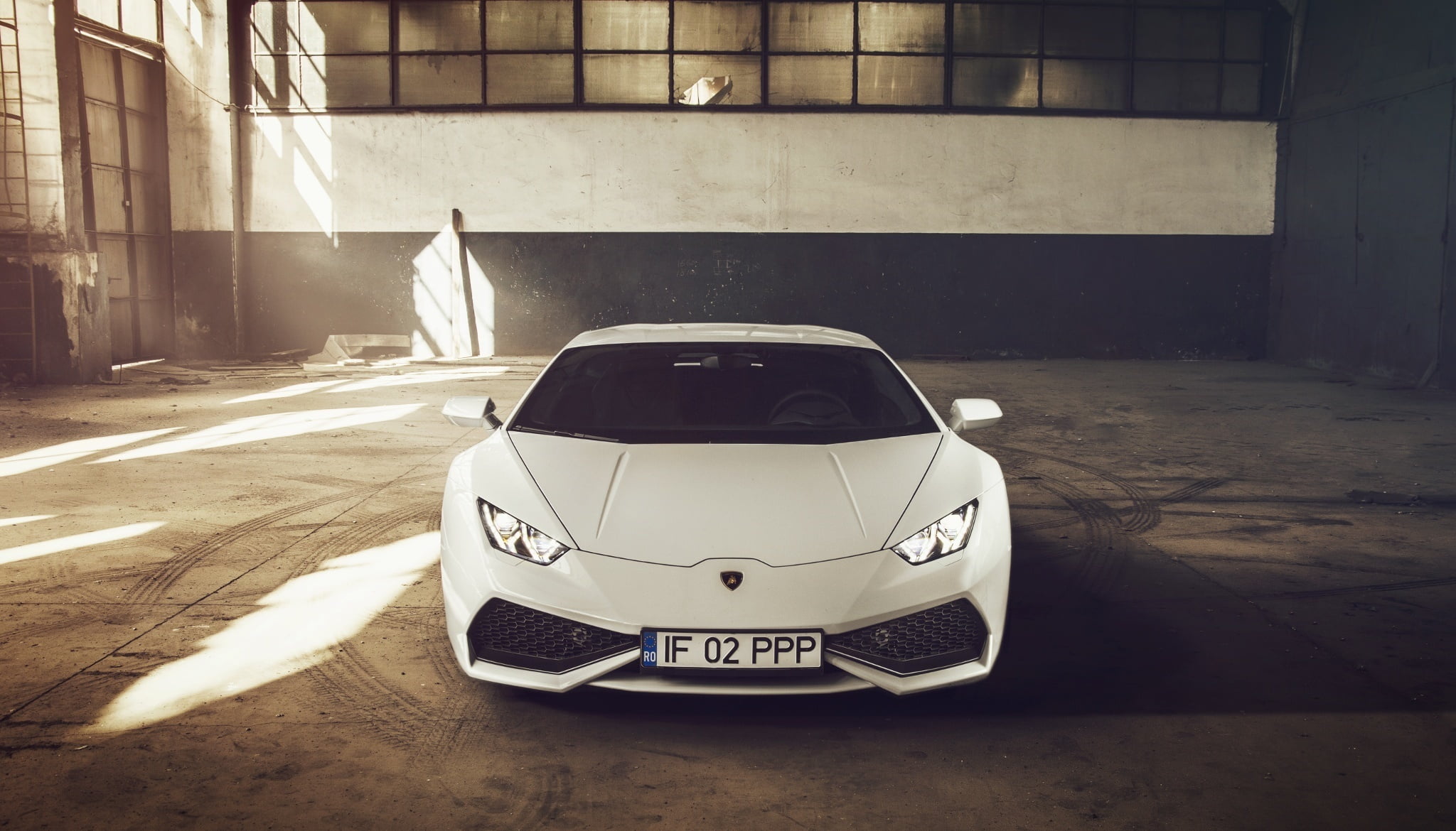 1080P, shiny, technology, mode of transportation, sunlight, wheel, modern, team sport, reflection, street, soccer, bMW, mode of Transport, luxury, land Vehicle, HD Wallpaper