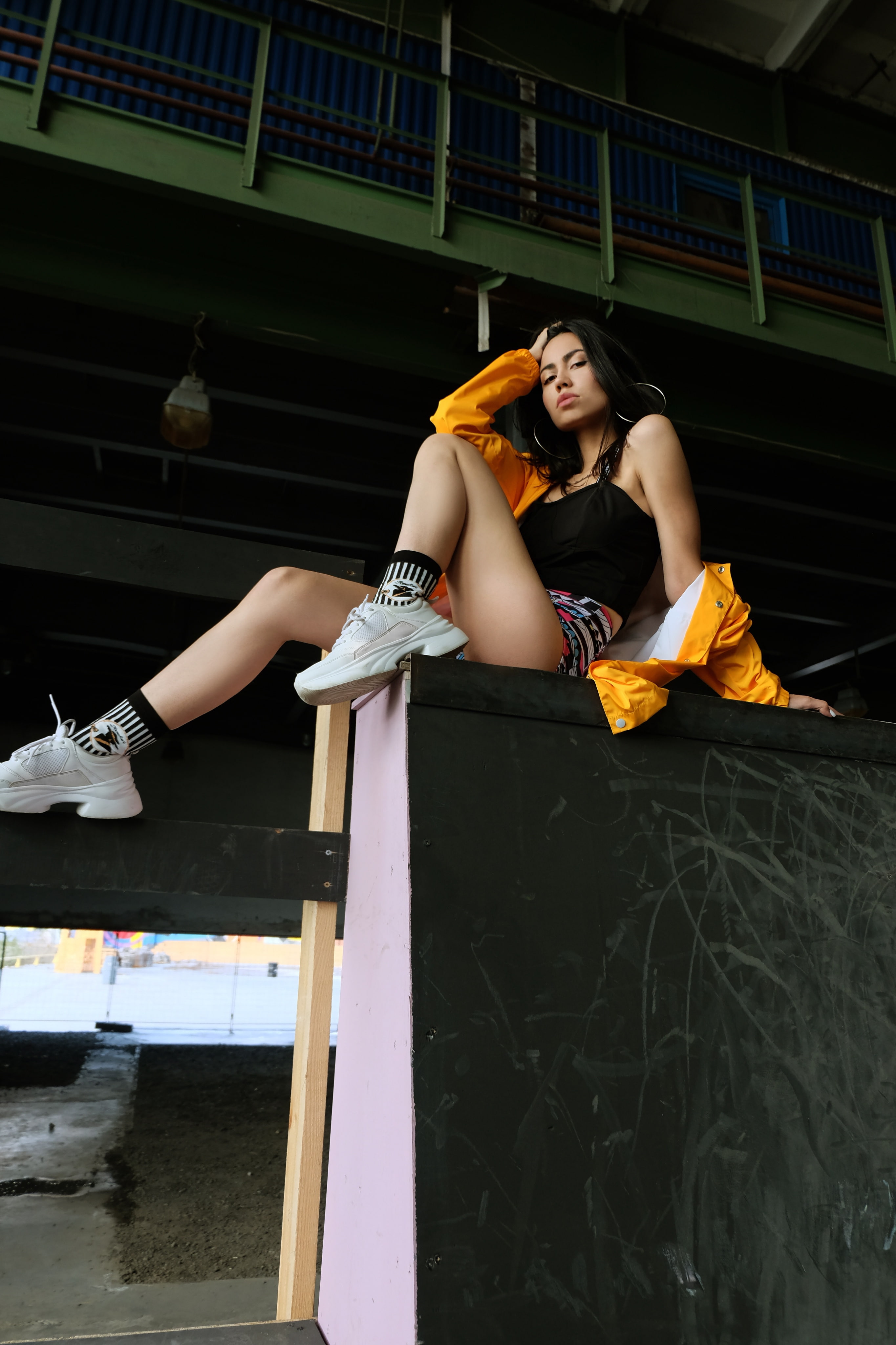 women, sneakers, Emelevskaya, hoop earrings, brunette, 4K, shorts, hand on head, hip hop, skatepark, Phone HD Wallpaper