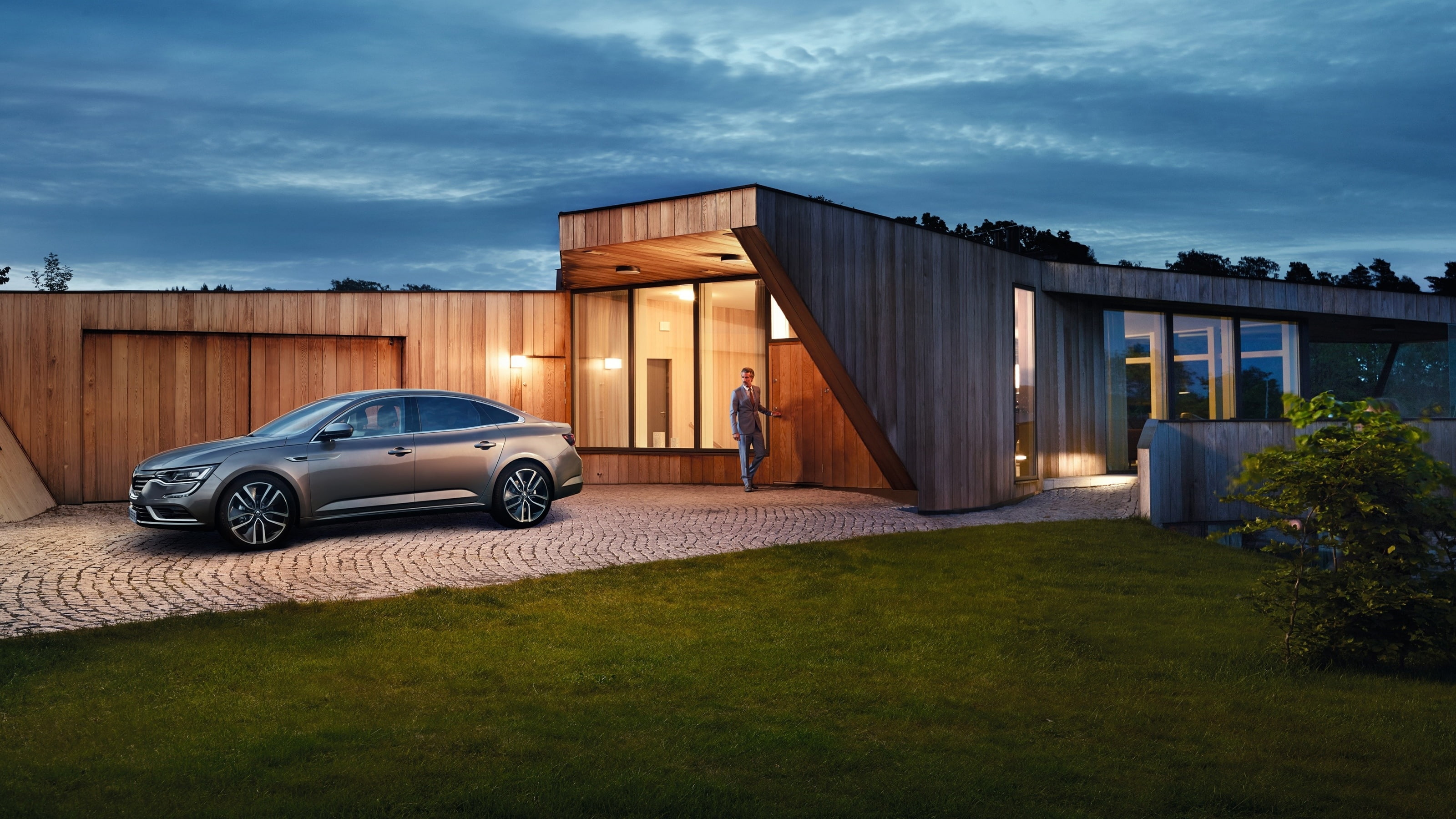 Renault, 2015, Talisman, the evening, Reno, lights, 2K, lawn, grass, HD Wallpaper