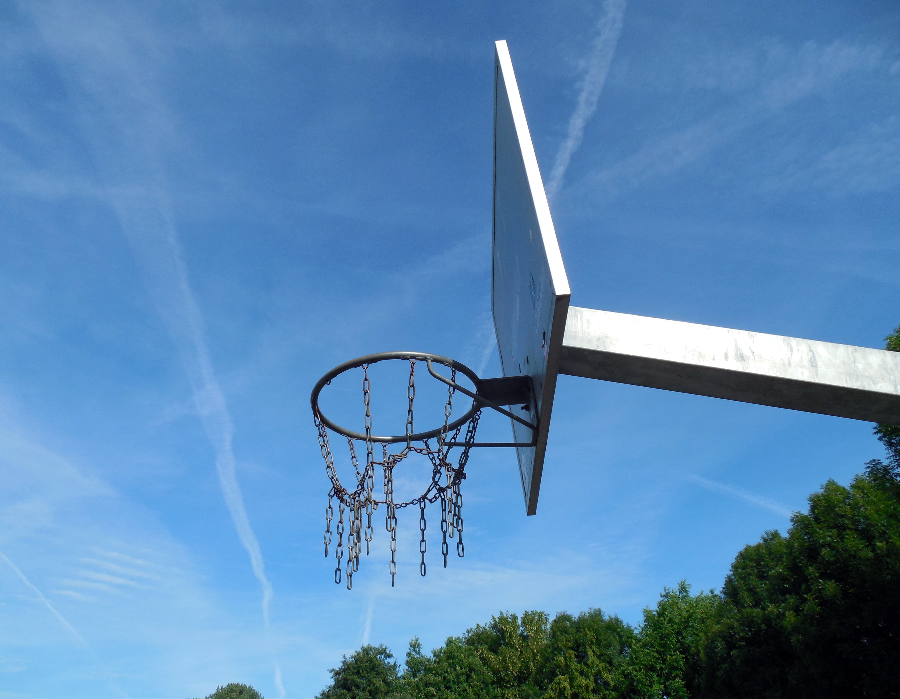 nature, play, chain, net - sports equipment, basketball, sky, 2K, basket, low angle view, tree, technology, plant, urban, basketball - Sport, leisure, HD Wallpaper
