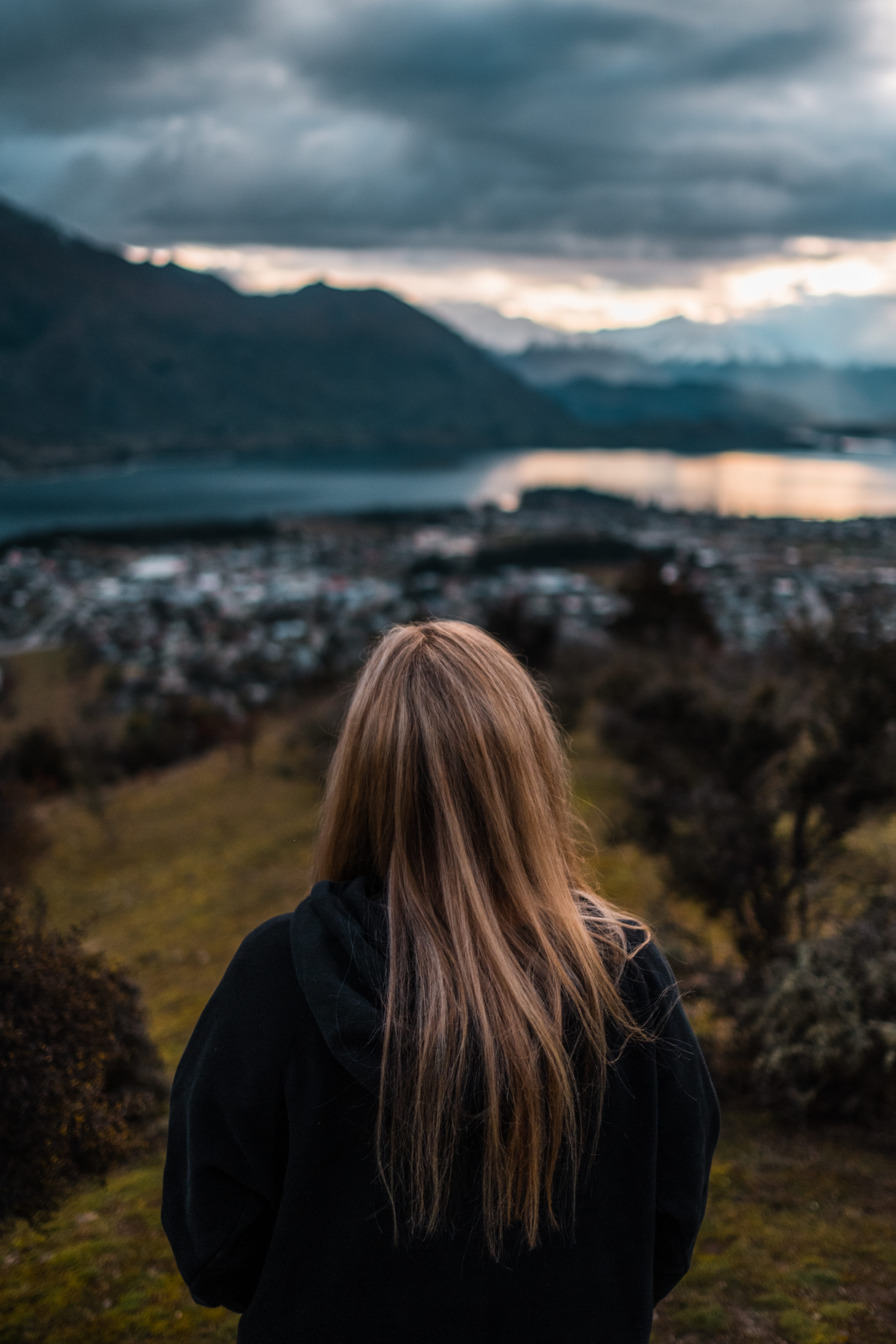 autumn, 5K, town, vacations, people, mountain, s, solitude, lake, caucasian Ethnicity, landscape, sky, sea, girl, sunset, cloud, standing, woman, color Image, Phone HD Wallpaper