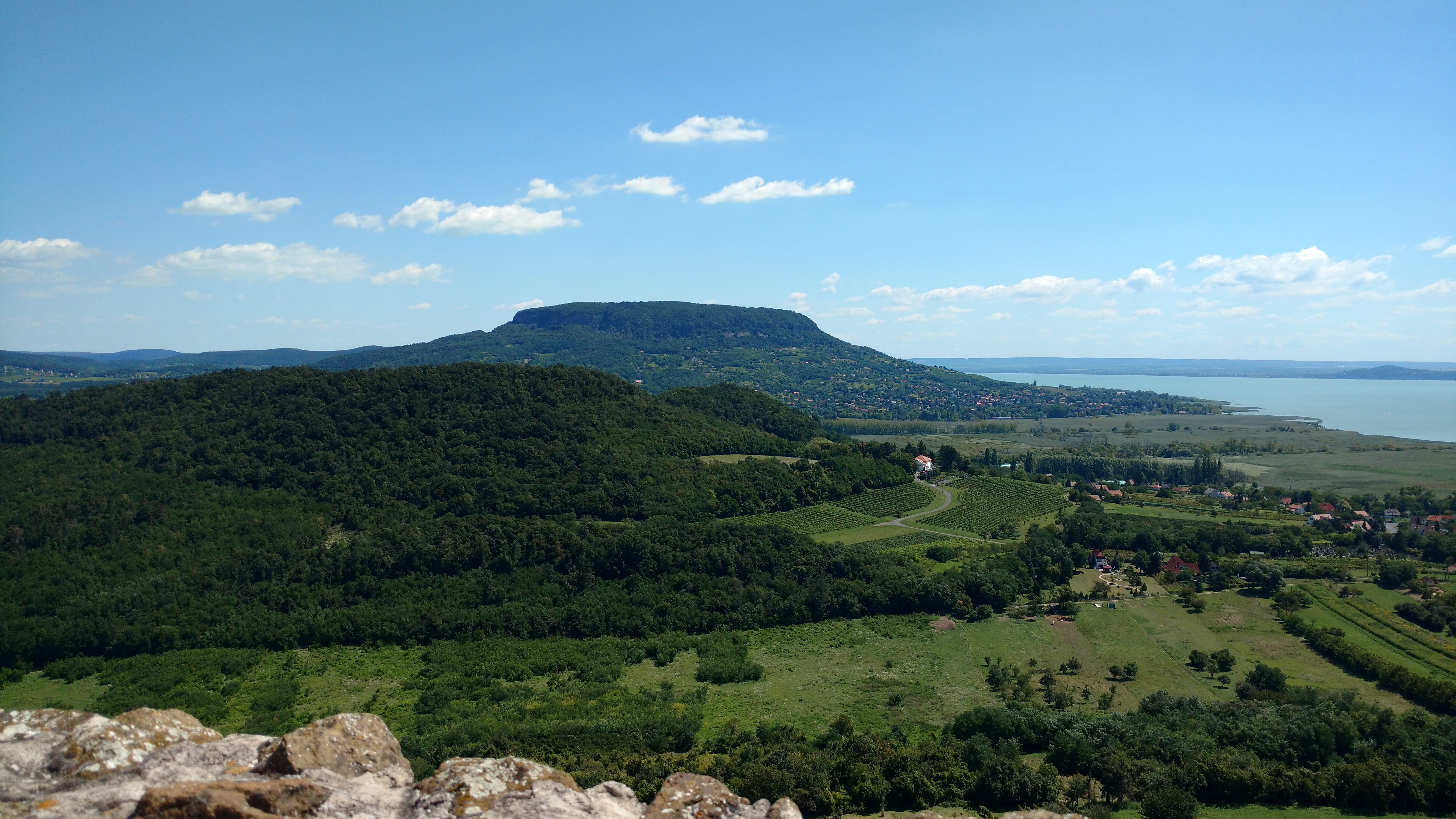 tranquil scene, sea, plant, scenics - nature, scenics, architecture, building, Landscape, mountain, field, cloud - sky, Hill, tranquility, Hungary, sky, HD Wallpaper
