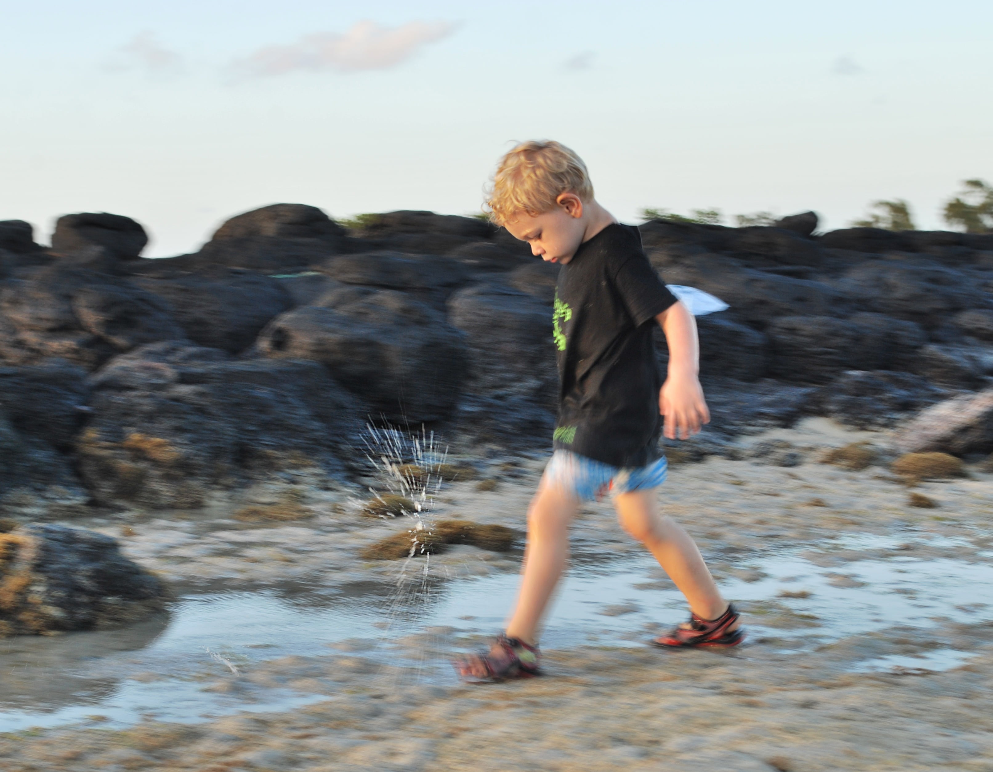 boy, cute, running, happiness, nature, lifestyle, young, full length, blurred motion, hot, splash, leisure, little, water, outdoors, casual clothing, people, HD Wallpaper