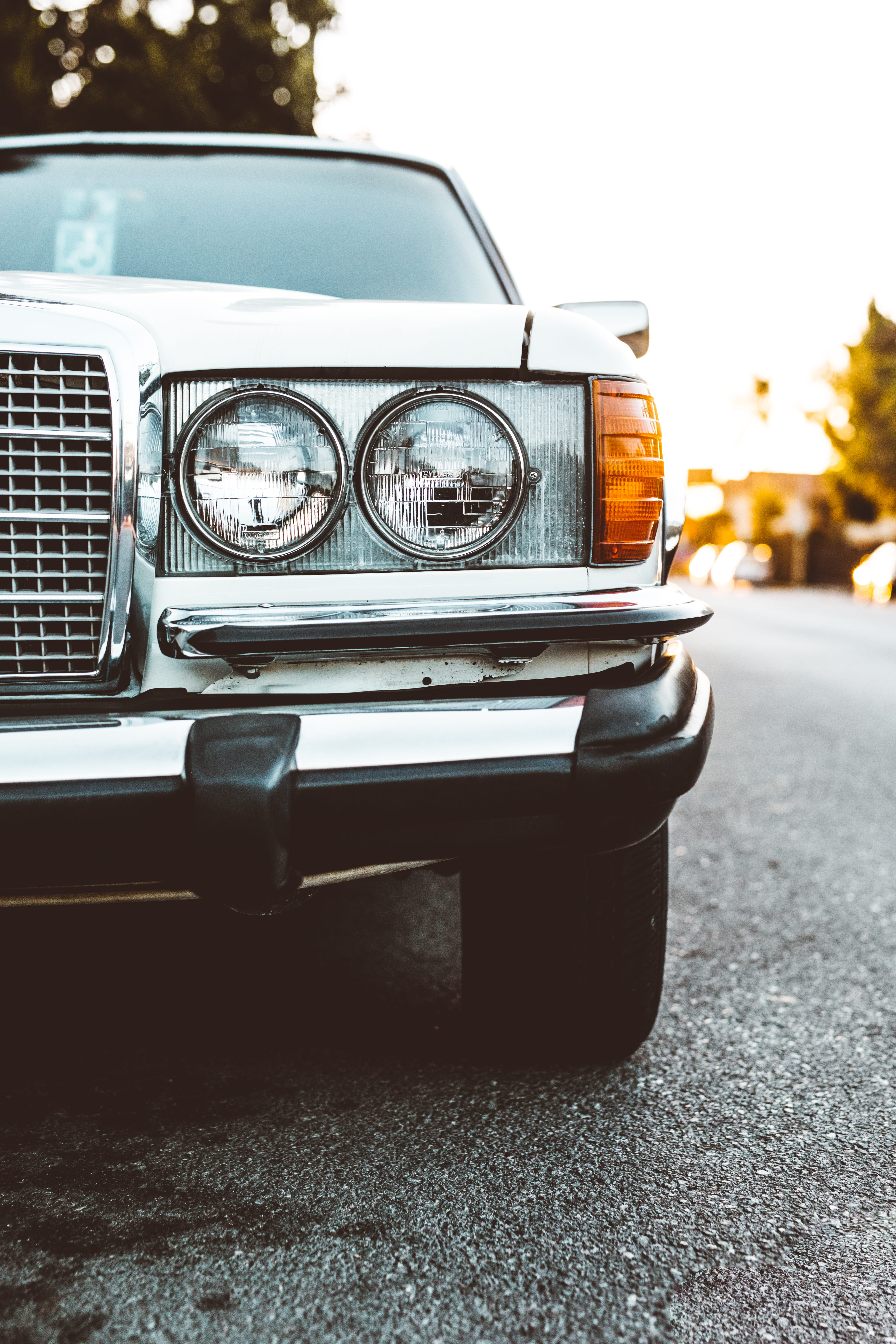shiny, history, old car, retro, chrome, transportation, obsolete, car, collectors Car, nostalgia, 5K, uSA, front View, west hollywood, vintage, bumper, Phone HD Wallpaper