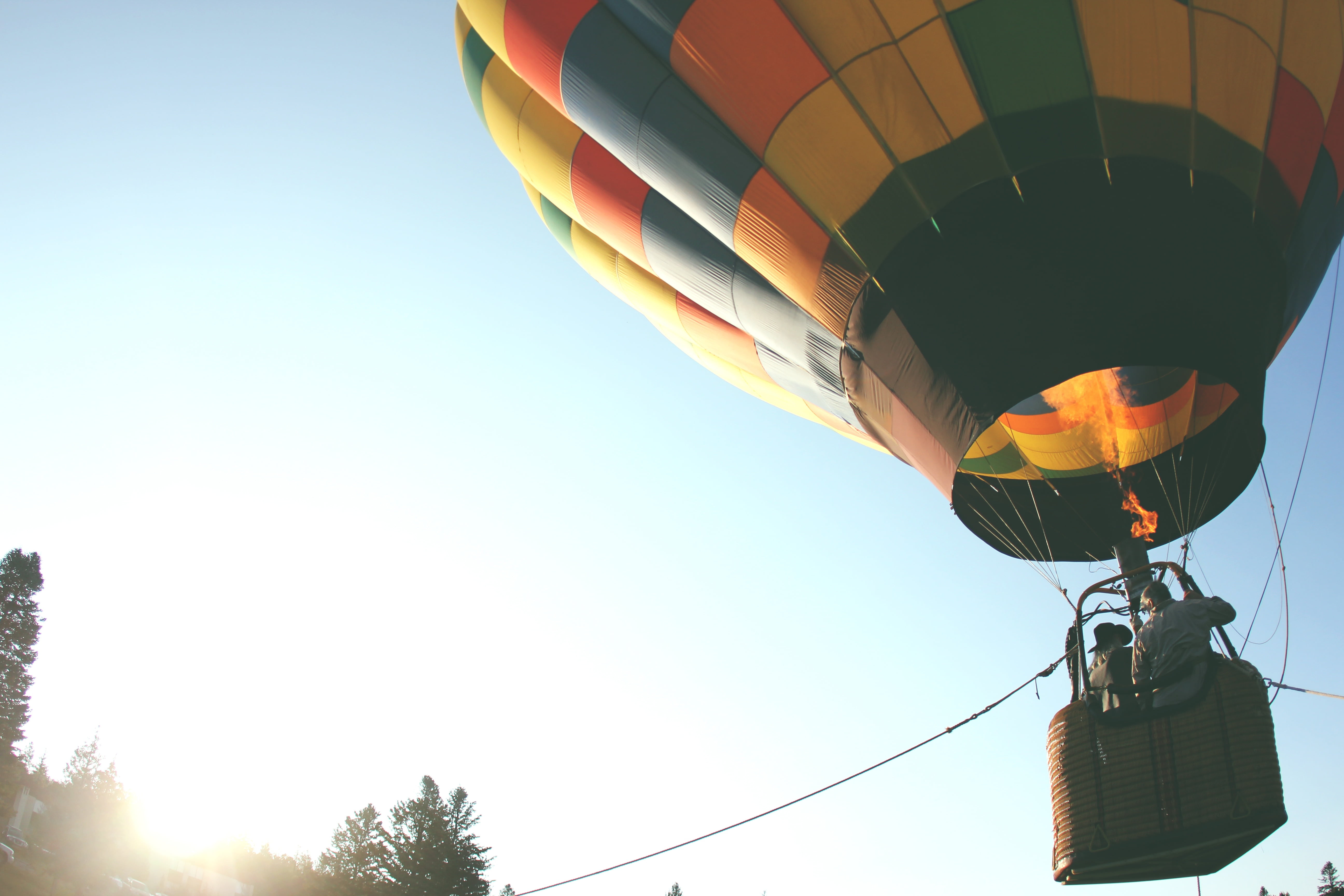 helium, sky, colors, basket, fly, equipment, transportation, air, day, air vehicle, mode of transportation, hot, daytime, low angle view, person, balloon, HD Wallpaper