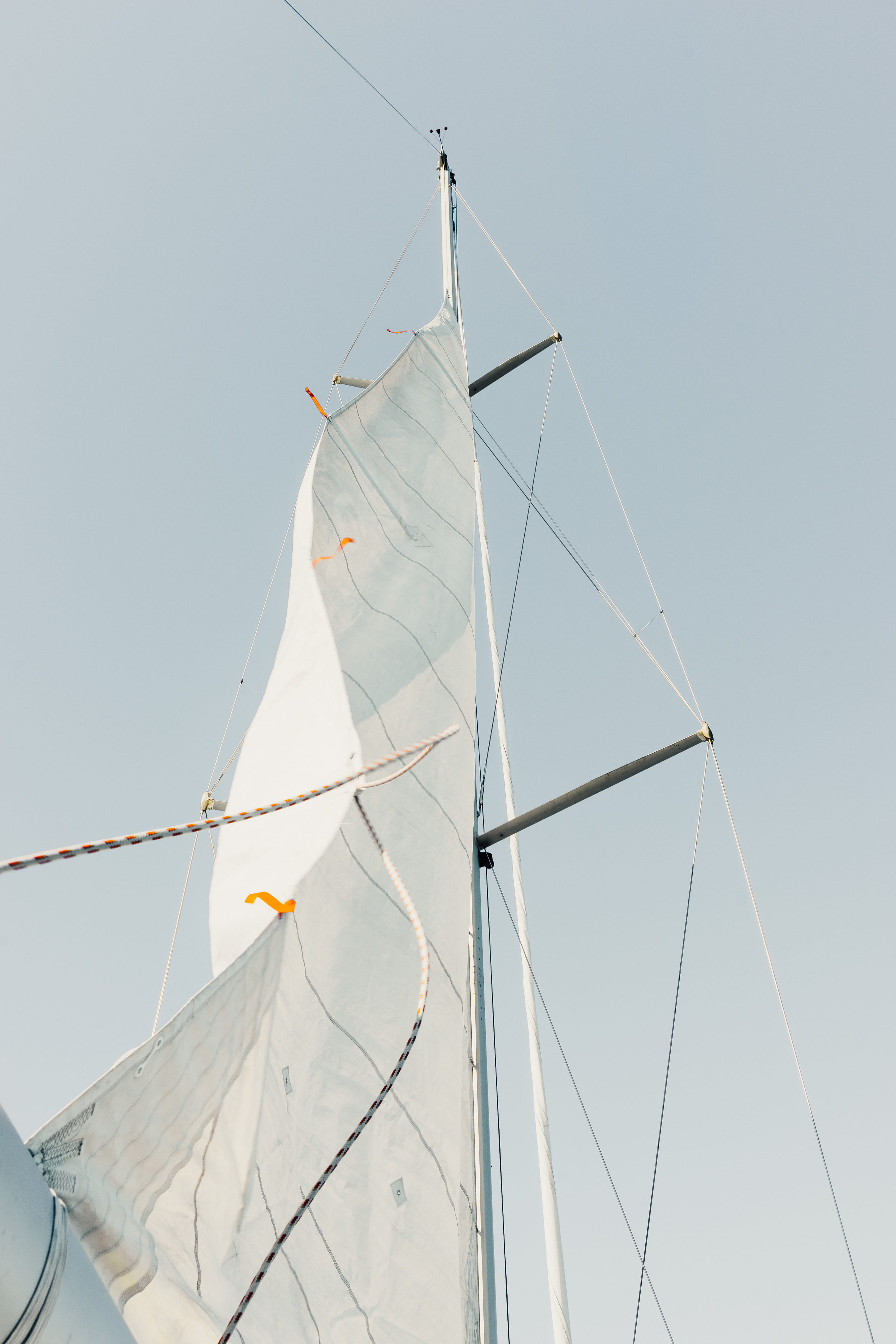 photo, sky, built structure, turn, outdoors, day, fabric, architecture, mode of transportation, sea, travel, guide, white, journey, sail, worm, minimal, Phone HD Wallpaper