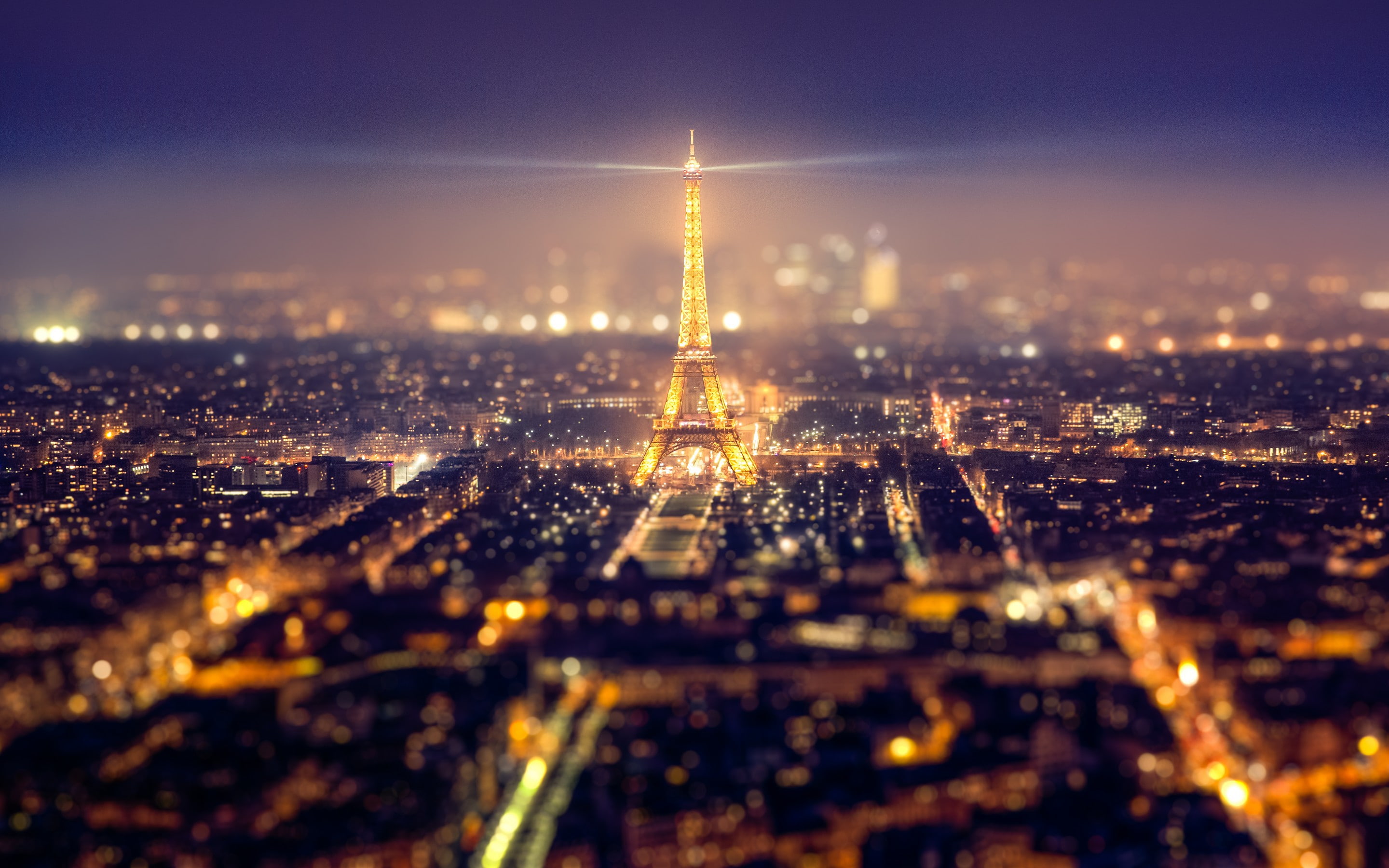 town, 2K, Night, lights, home, tilt shift, city, Eiffel Tower, eiffel, Paris, metropolis, tower, HD Wallpaper