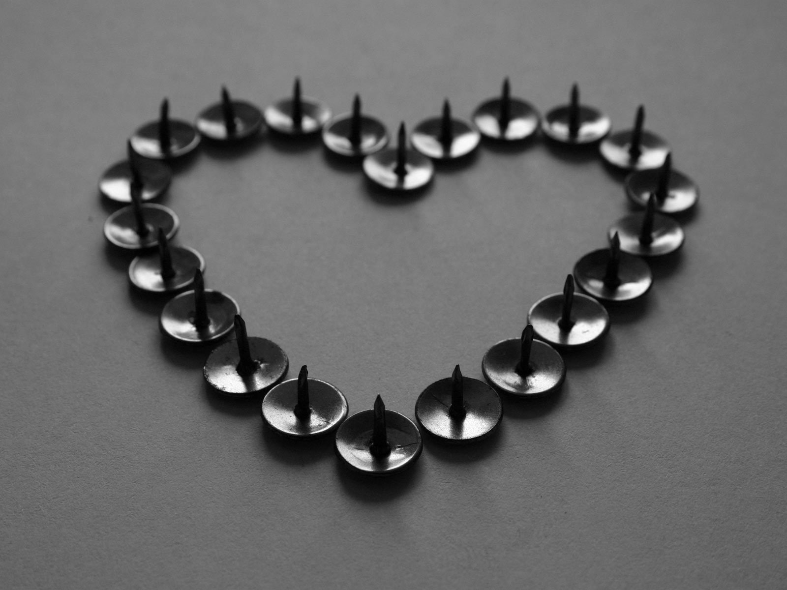 thumbtacks, 720P, HD Wallpaper