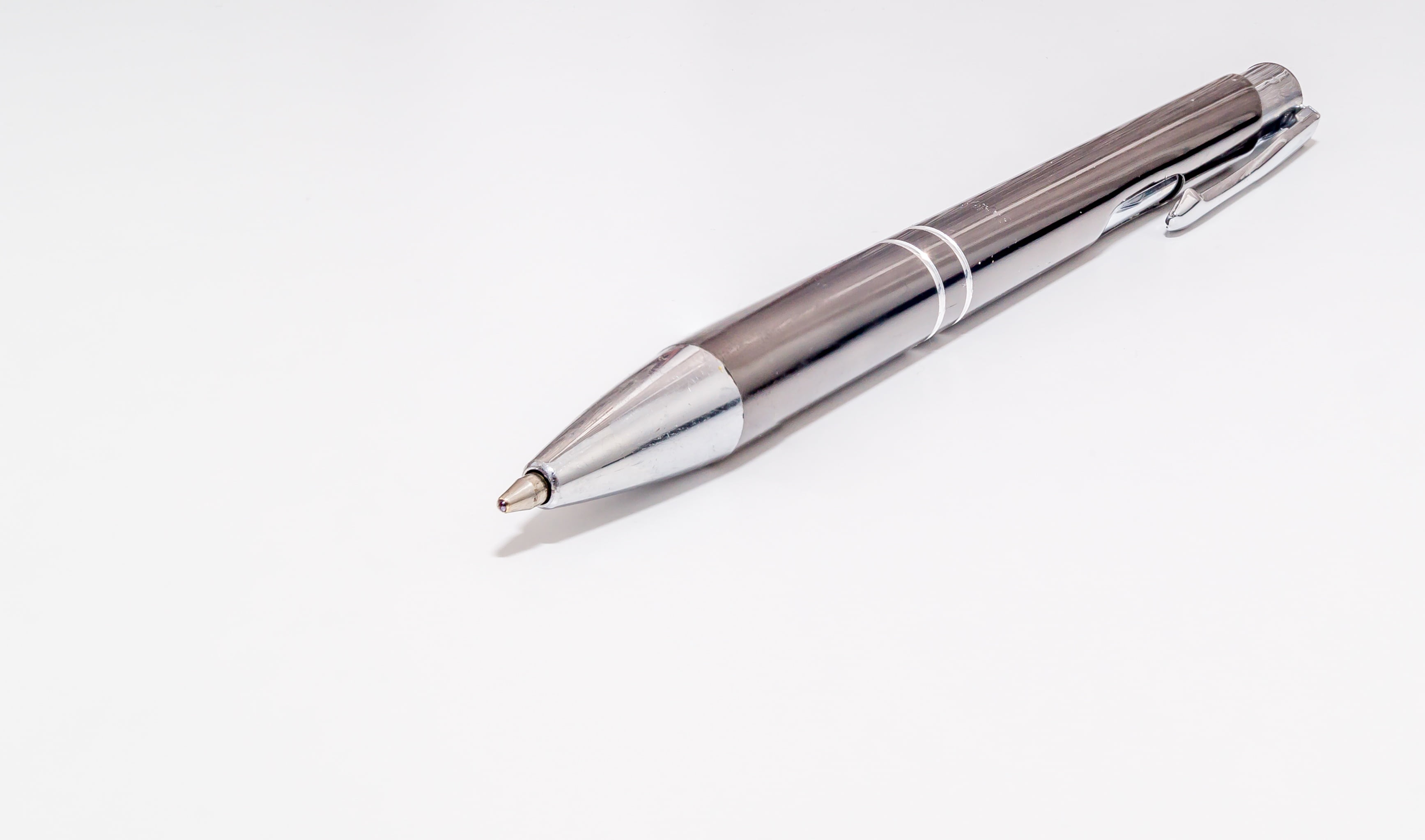 silver - metal, write, gray, close-up, studio shot, writing instrument, copy space, silver colored, indoors, antique, metal, ink pen, fountain pen, single object, HD Wallpaper