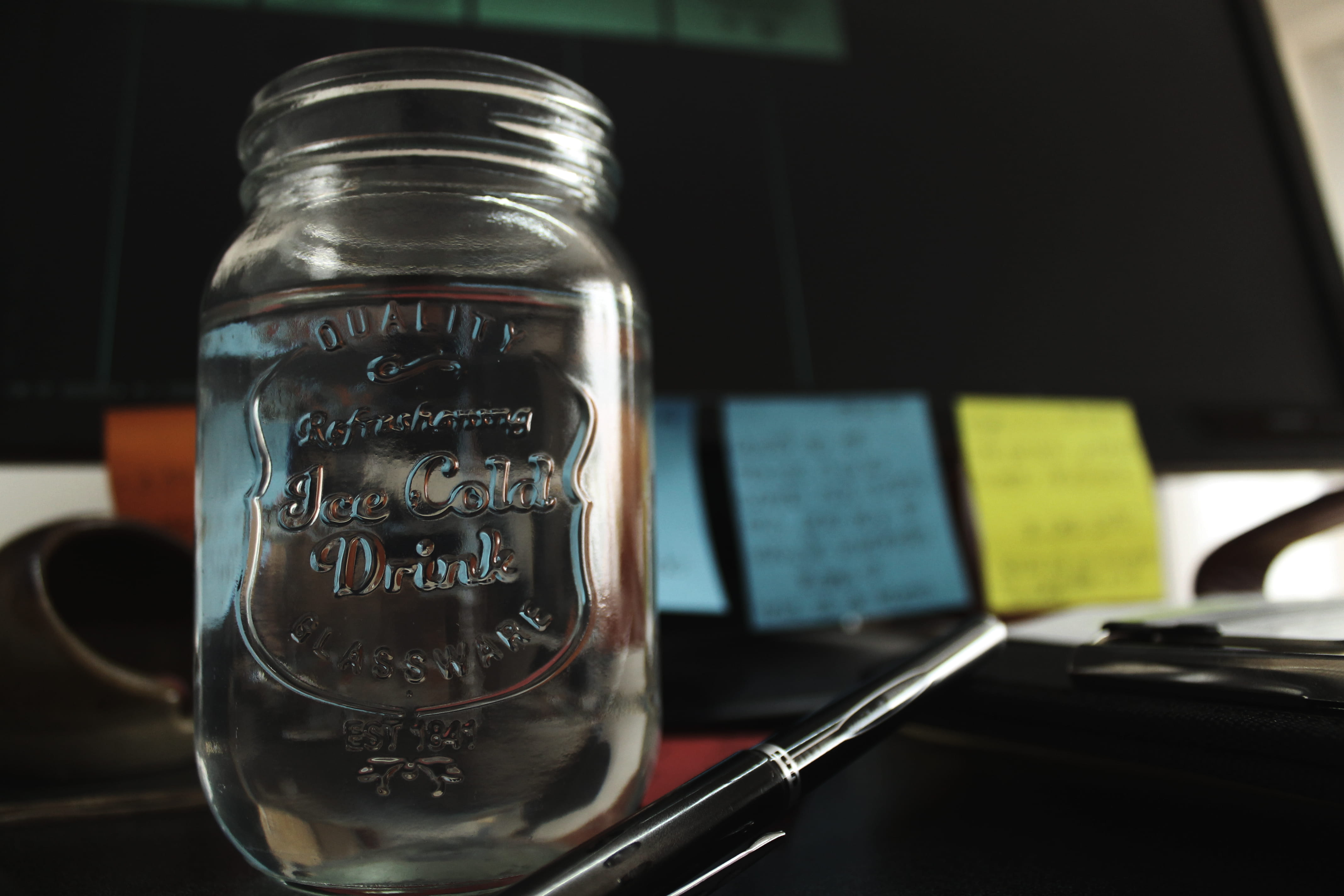 close-up, cup, container, work, desk, nature, western script, table, science, indoors, ice, education, waterfall, communication, text, mexico, working, HD Wallpaper