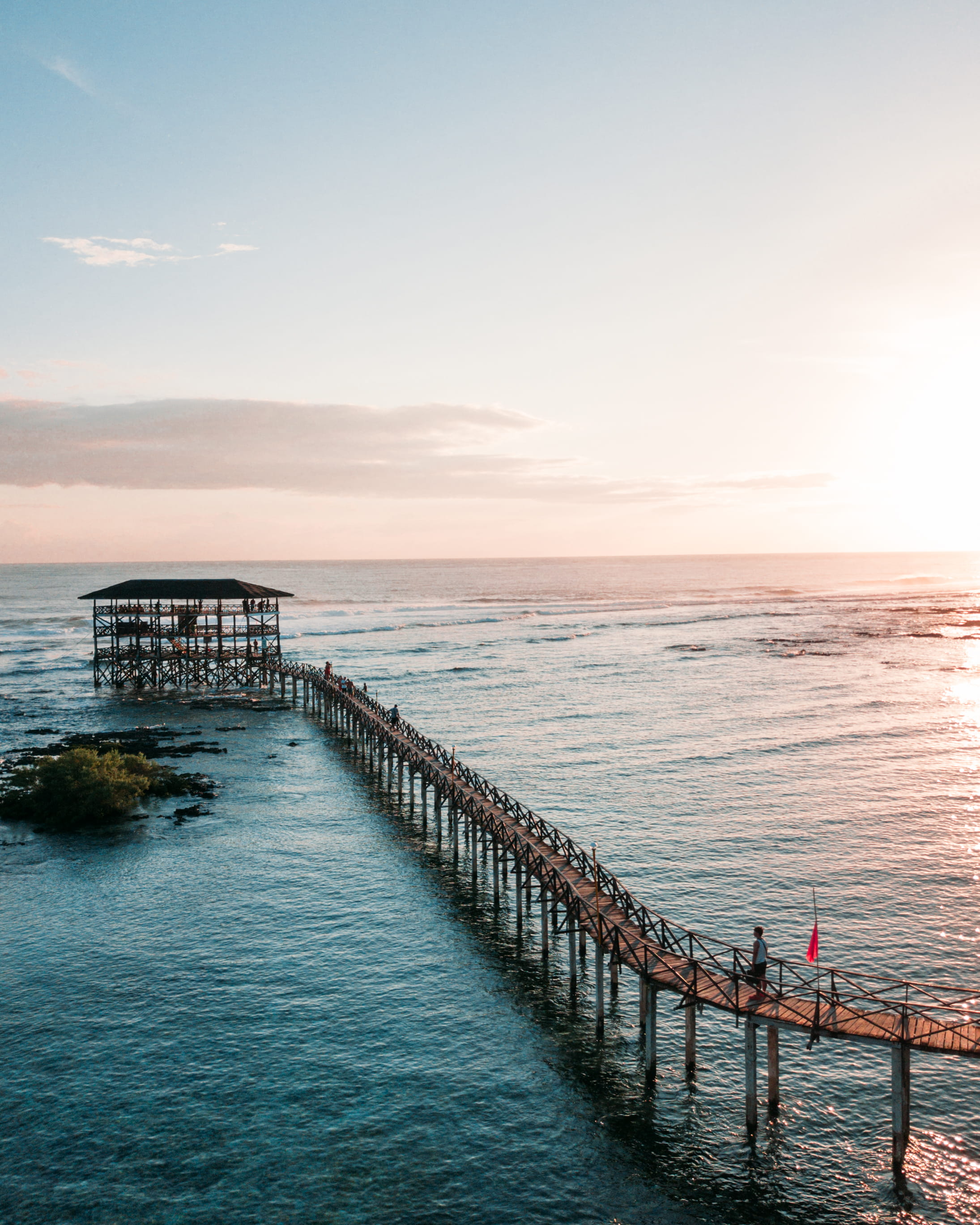 foot, architecture, waterfront, outdoors, watercraft, railing, wood - material, vehicle, boat, sea, water, sunset, photography, tranquility, horizon over water, Phone HD Wallpaper