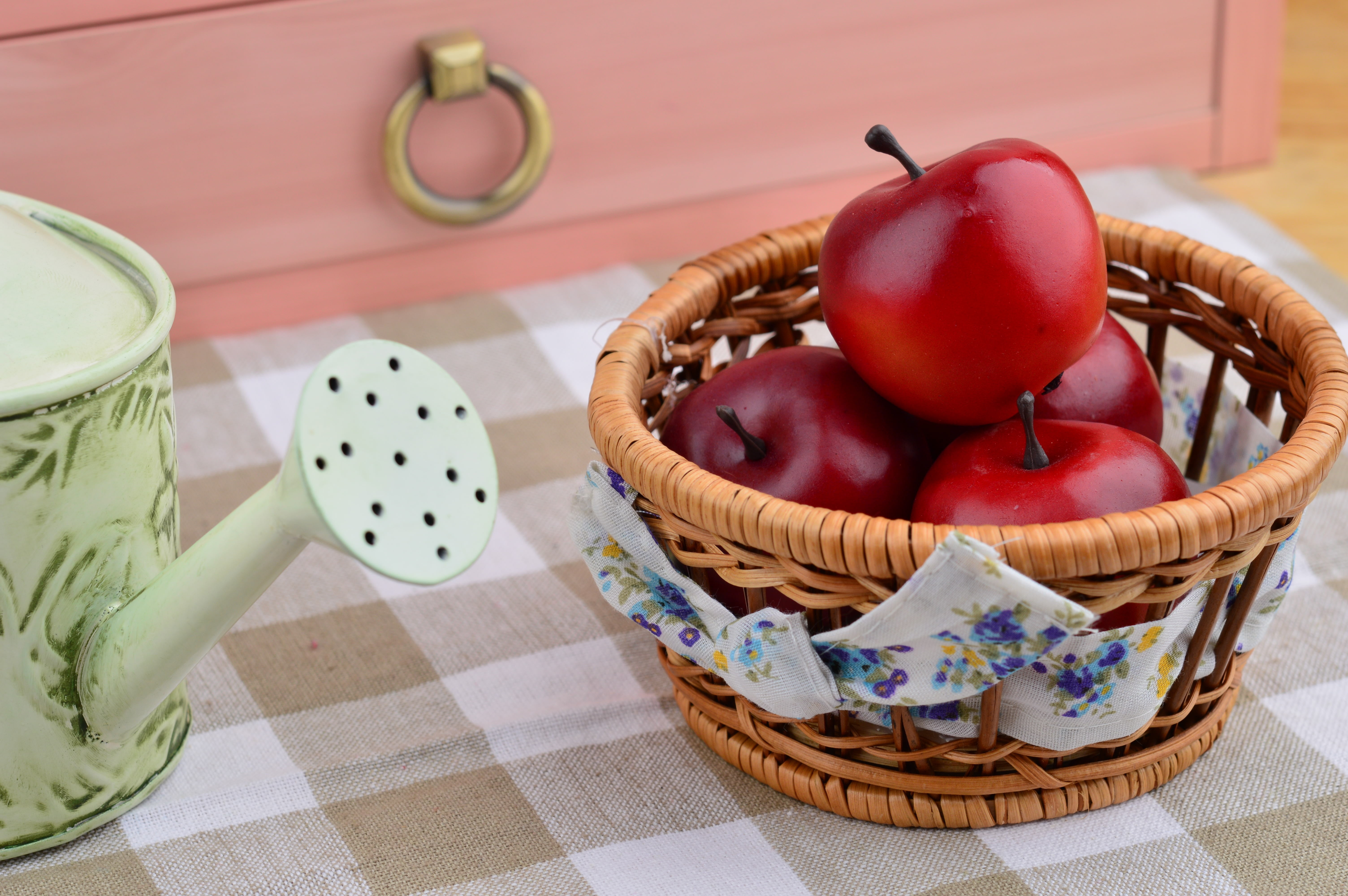 table, wellbeing, tablecloth, watering, indoors, container, close-up, 5K, tomato, basket, egg, dining table, food and drink, fruit, red, still life, freshness, HD Wallpaper