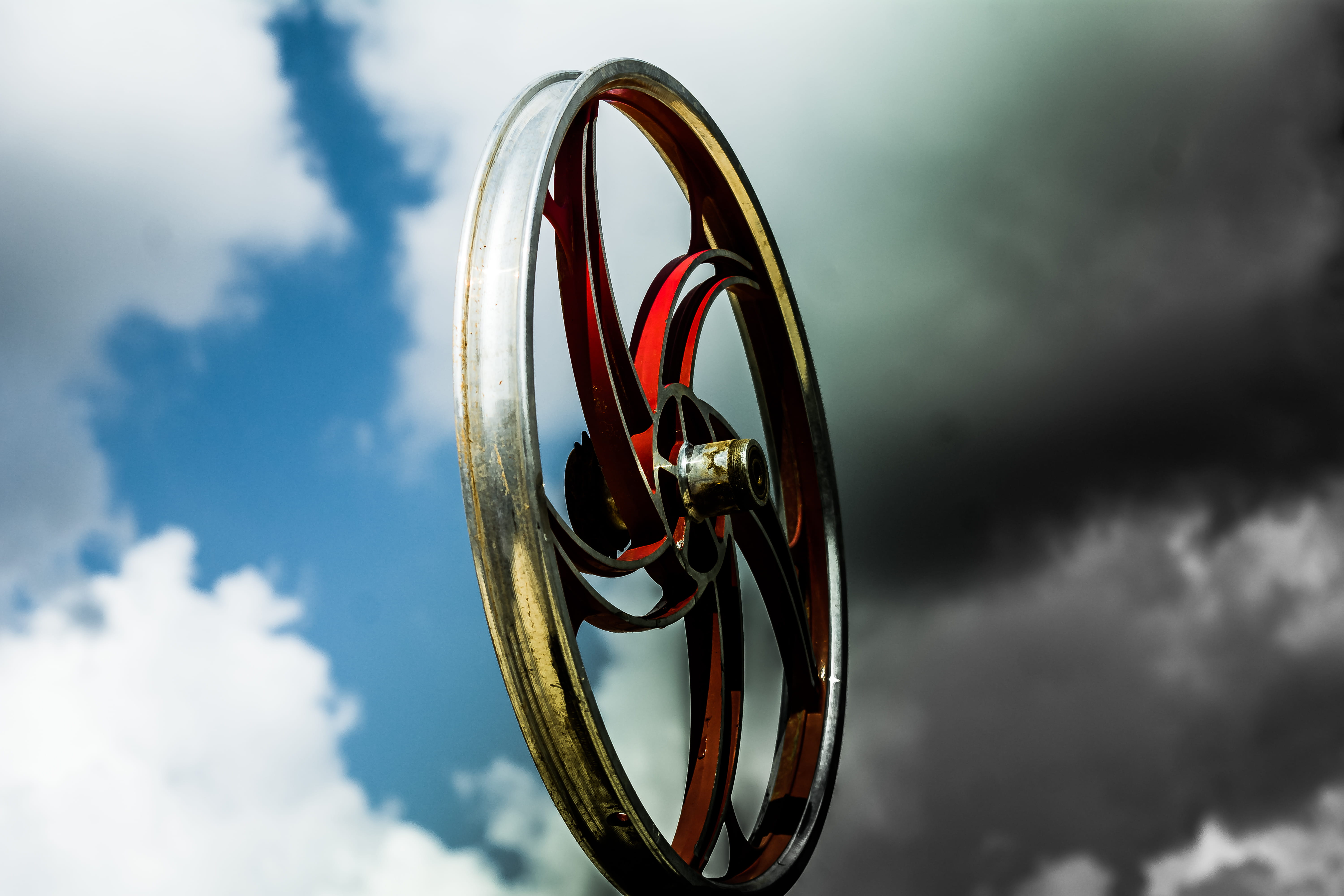 close-up, sky, cloud - sky, technology, bright, shape, rim, motion, alloy, success, outdoors, travel, vintage, art, retro, view, wheel, nature, red, shining, HD Wallpaper