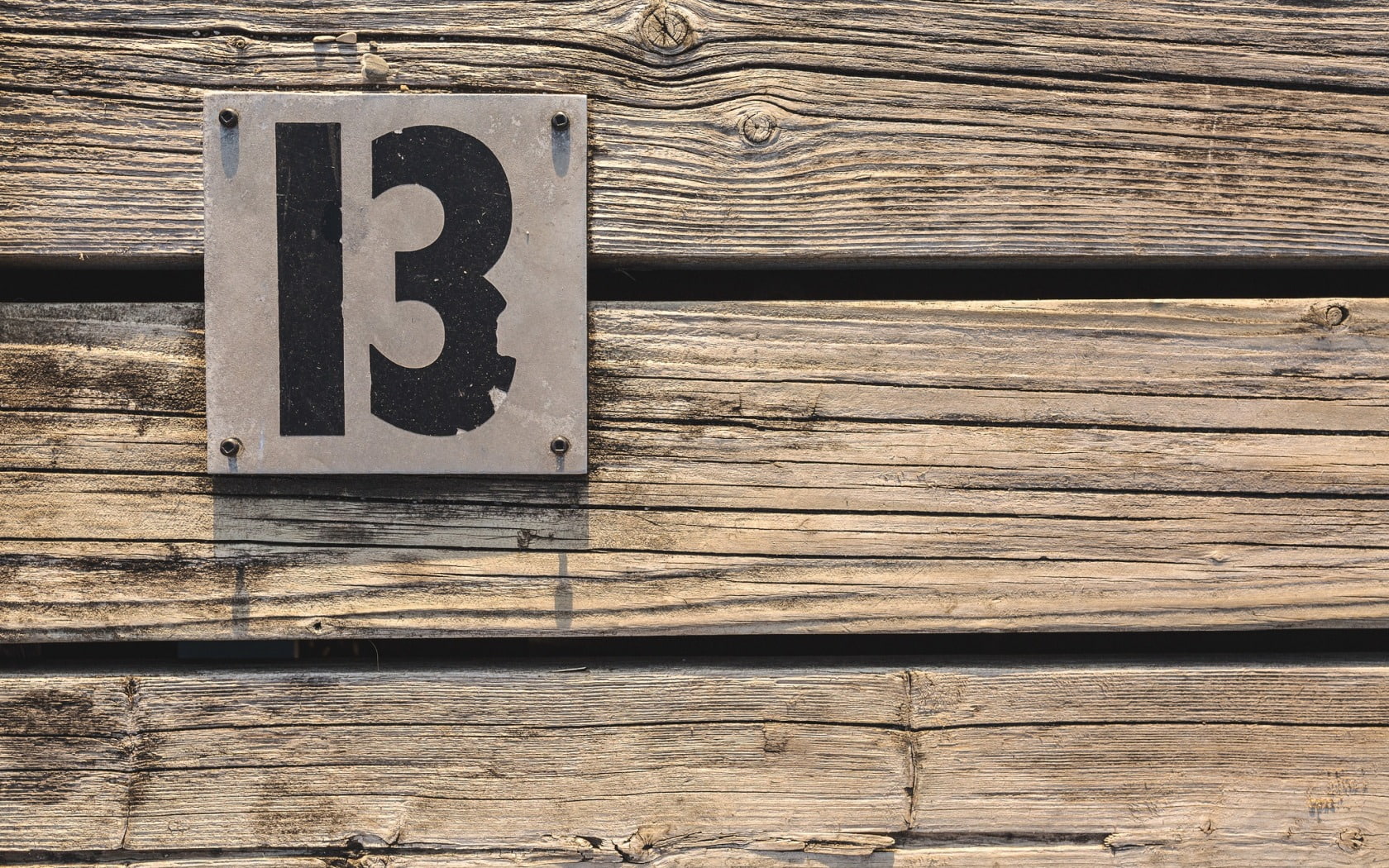 plank, sign, built structure, close-up, wood, text, 720P, backgrounds, wall - building feature, number, pattern, day, communication, outdoors, numbers, HD Wallpaper
