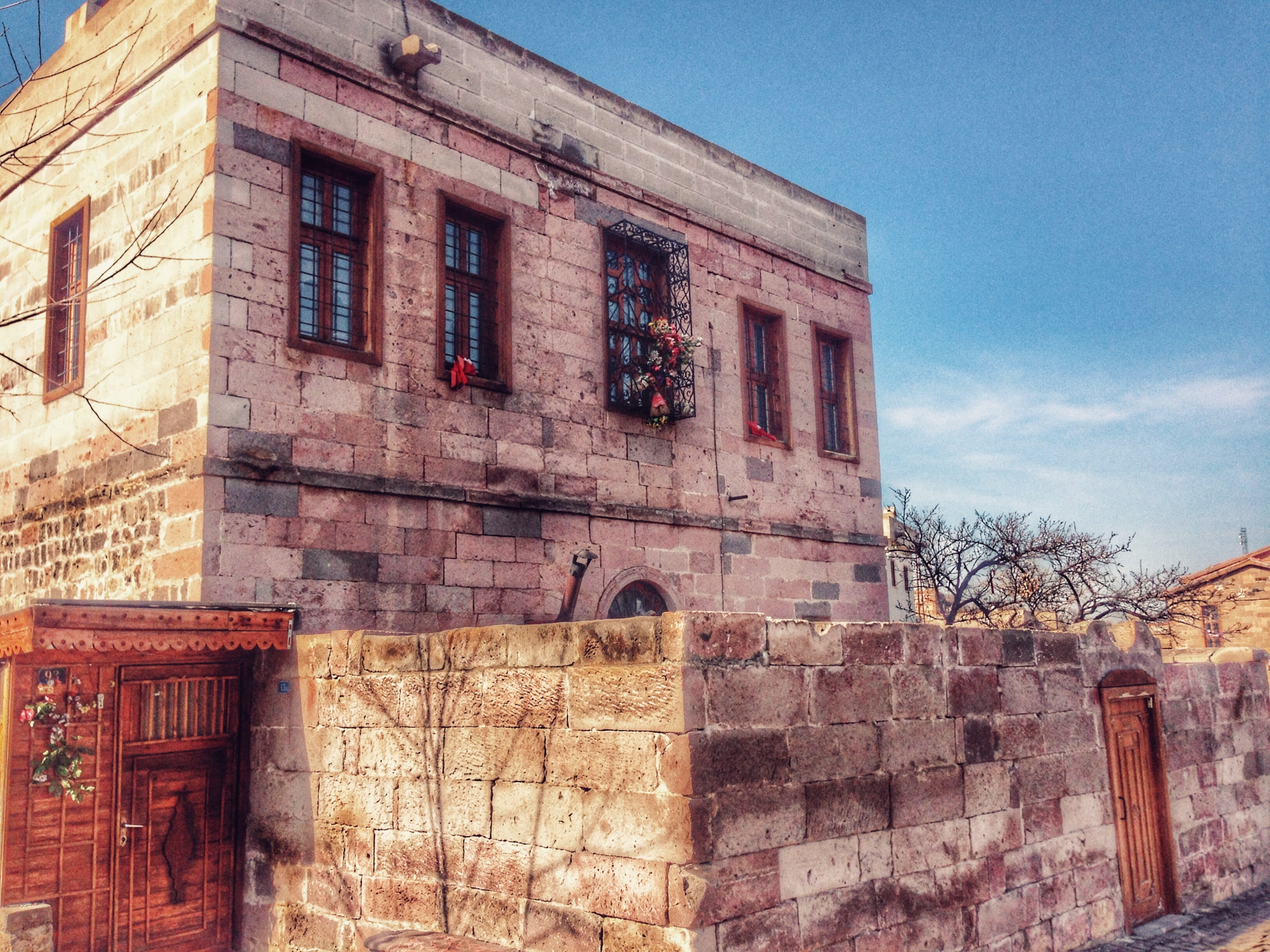 home, day, 2K, built structure, outdoors, history, damaged, nature, architecture, kayseri, plant, bare tree, low angle view, no people, building, cloud - sky, HD Wallpaper