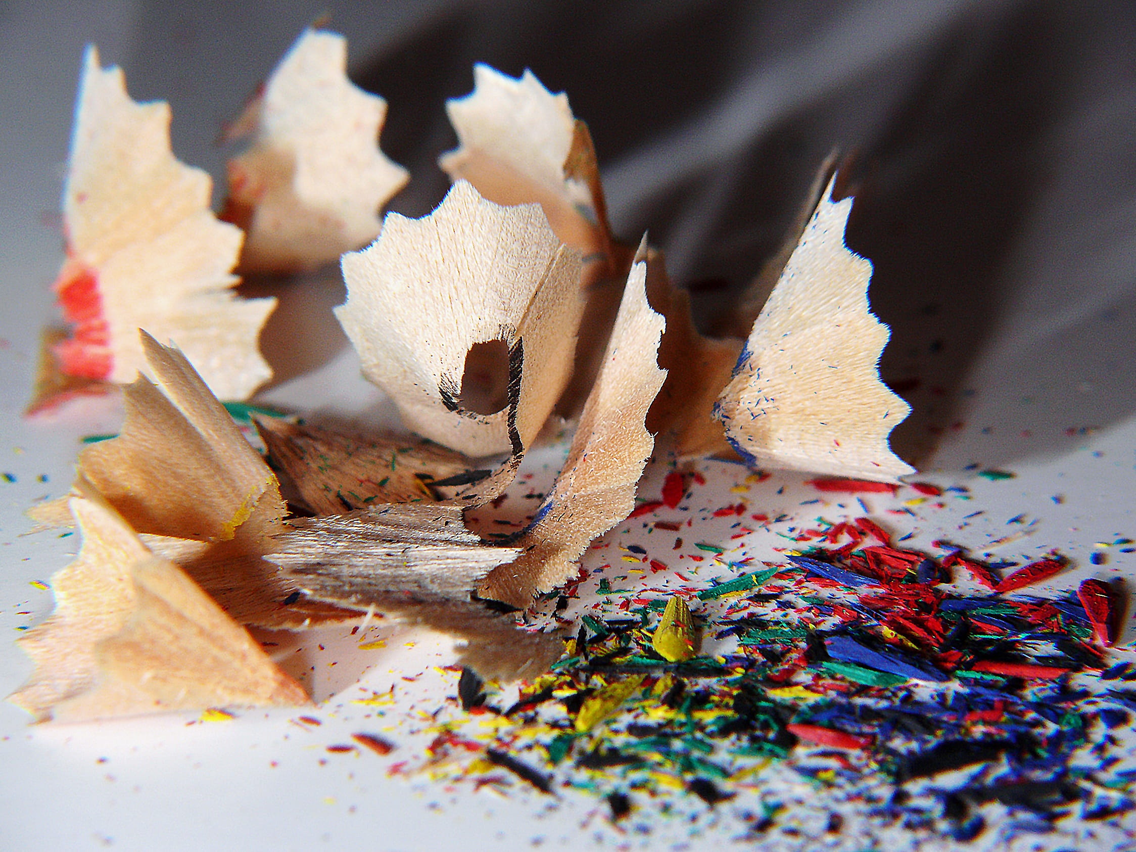 office, still life, no people, art and craft equipment, pens, shavings, paper, selective focus, 1080P, colored pencils, colored pencil, close-up, high angle view, HD Wallpaper