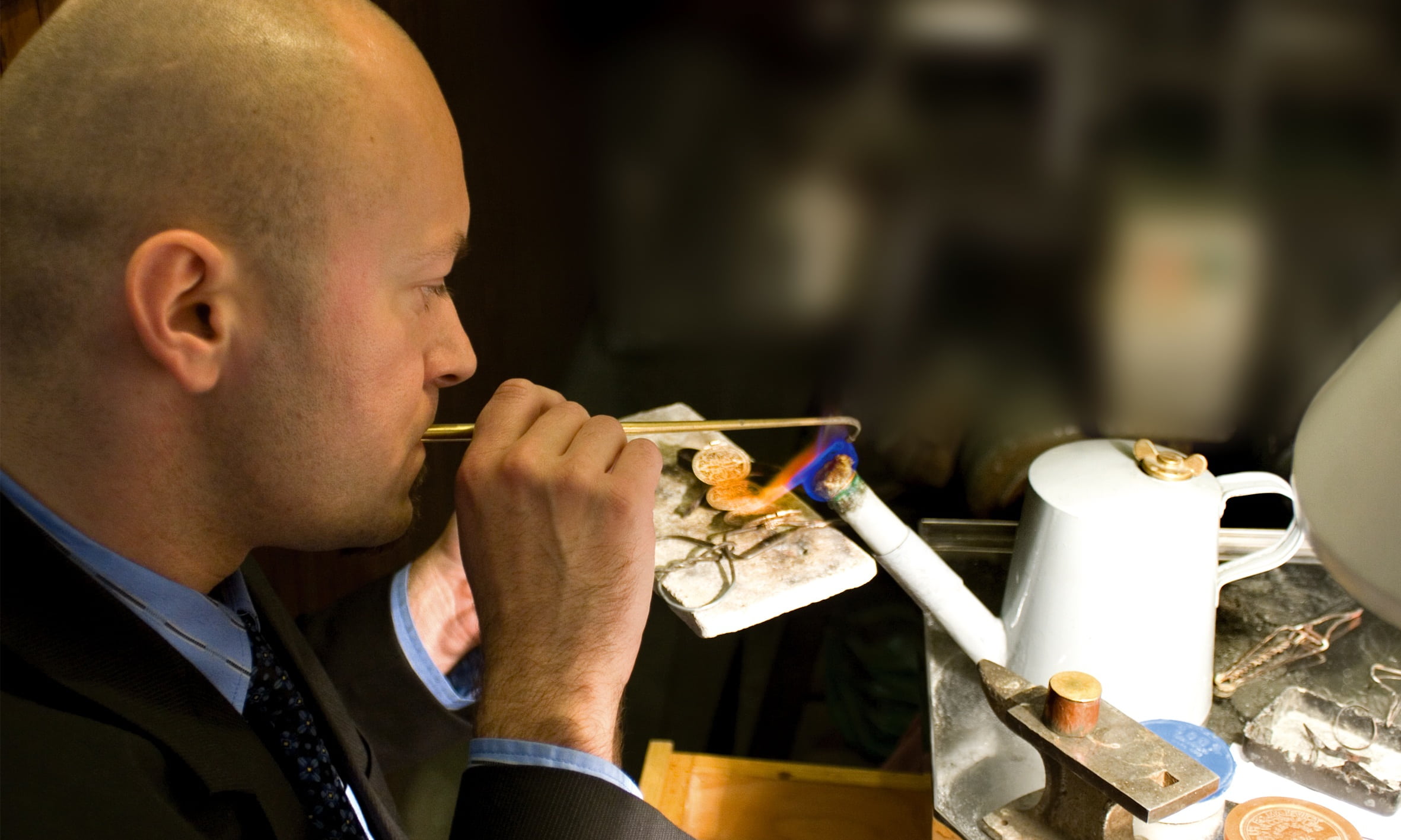 indoors, coffee, men, activity, workshop, holding, jewellery, man, concentration, focus on foreground, headshot, food and drink, stick, portrait, goldsmith, HD Wallpaper