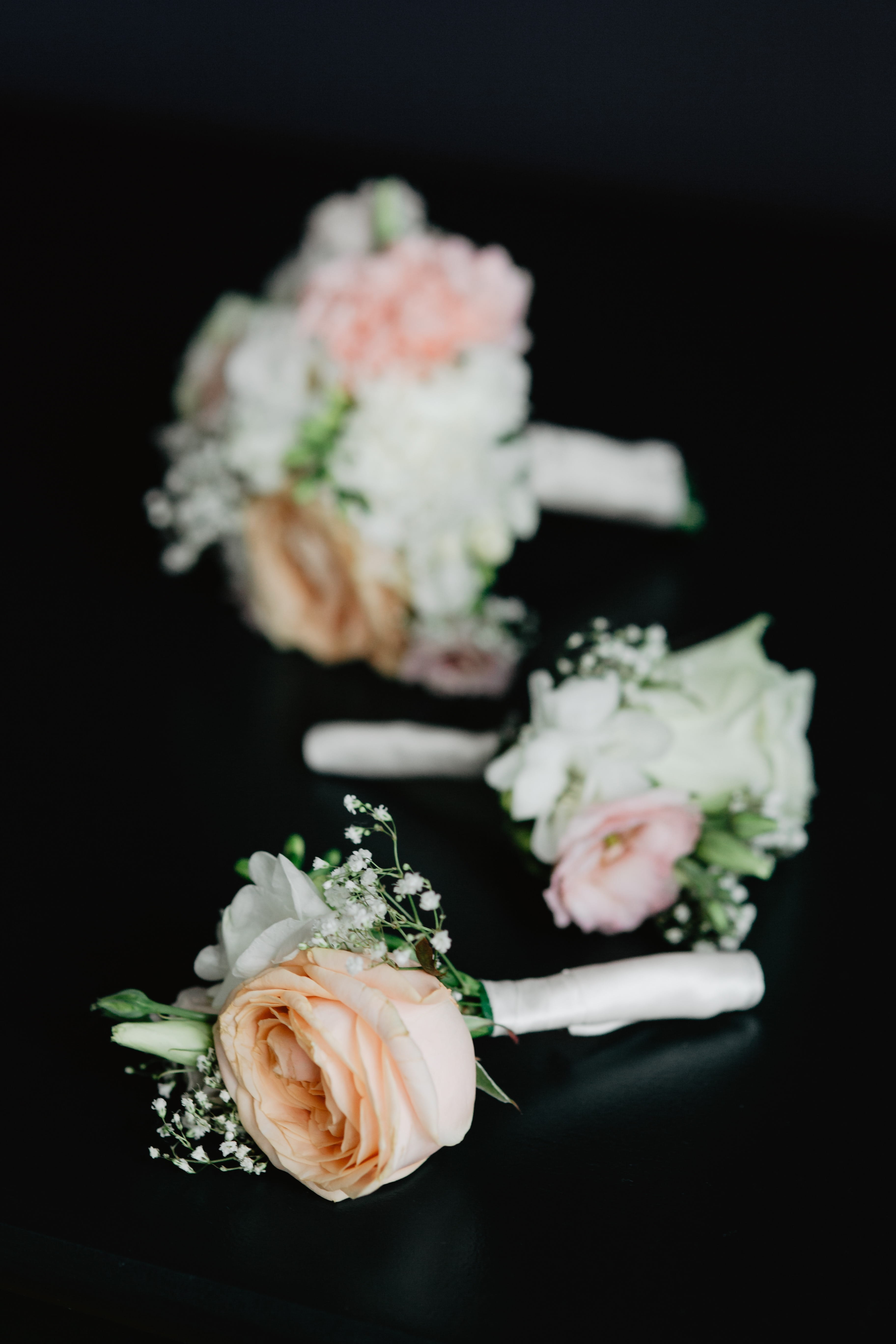 rose, flowers, wedding, vulnerability, 5K, white color, fragility, wedding flowers, no people, indoors, inflorescence, close-up, bouquet, flower arrangement, Phone HD Wallpaper