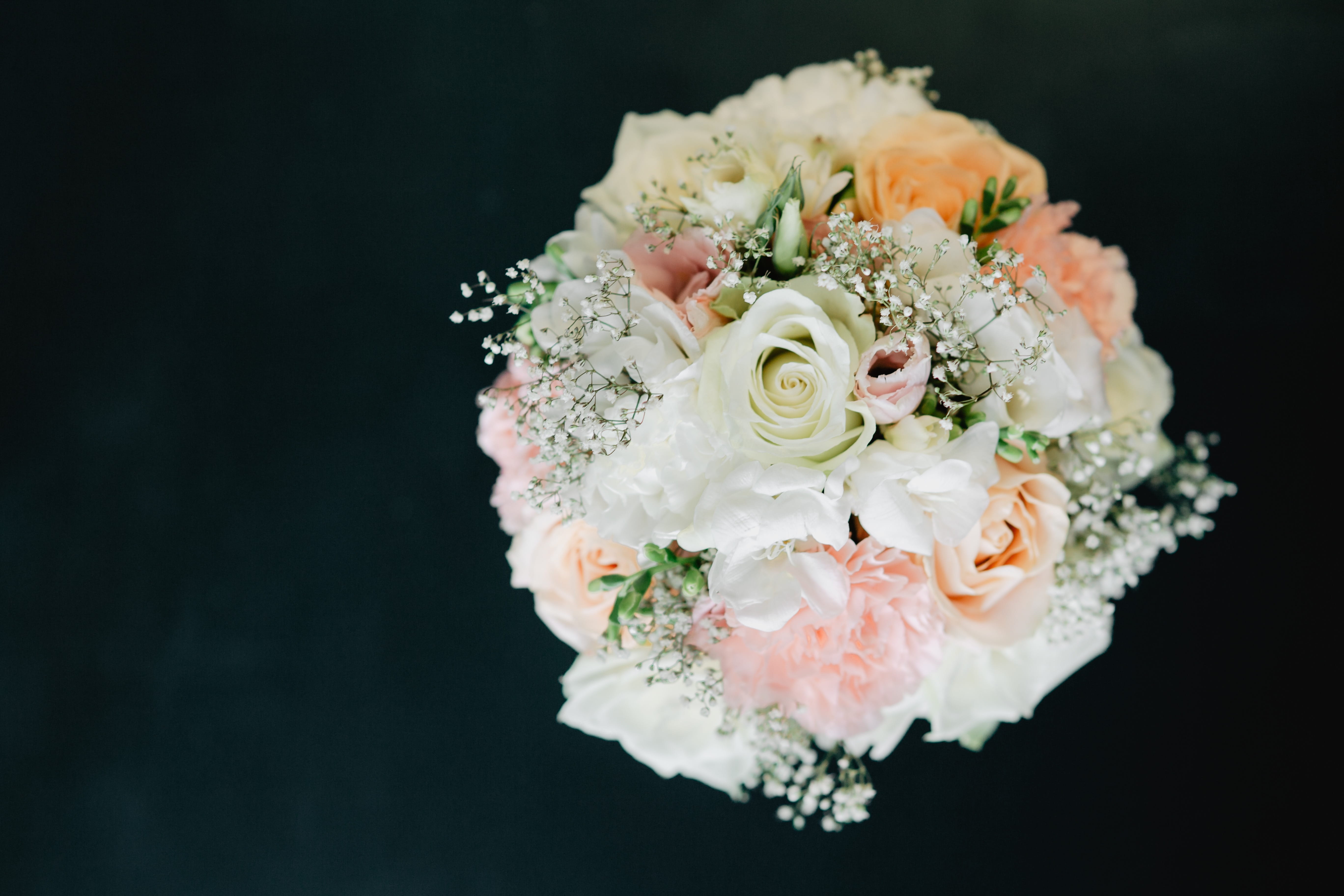 studio shot, flower arrangement, bunch of flowers, wedding flowers, bouquet, fragility, nature, white color, rose, indoors, 5K, celebration, freshness, HD Wallpaper