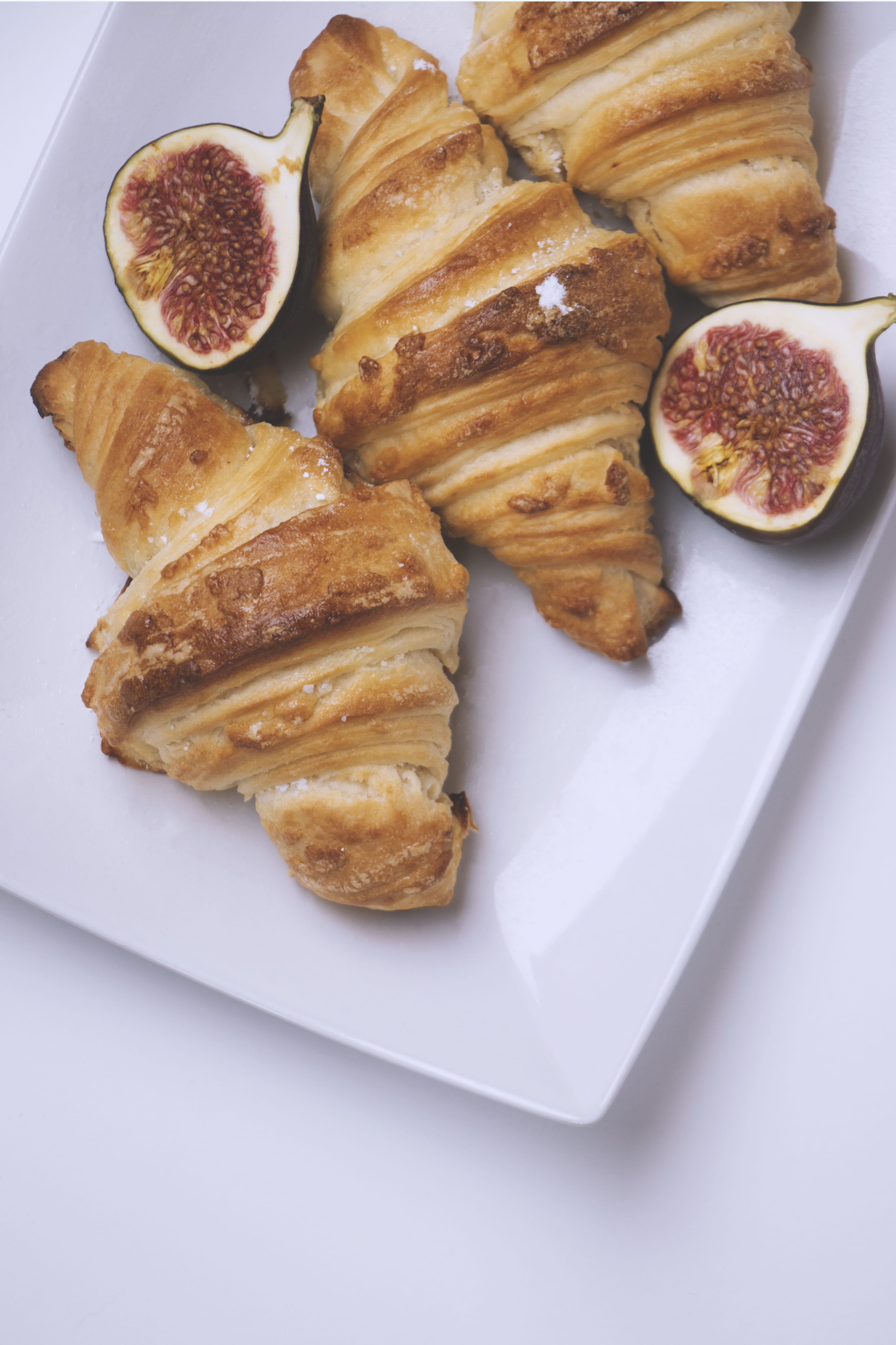 still life, fruit, food and drink, three, bread, indulgence, slice, temptation, plate, food, no people, ready-to-eat, close-up, tray, croissant, indoors, Phone HD Wallpaper