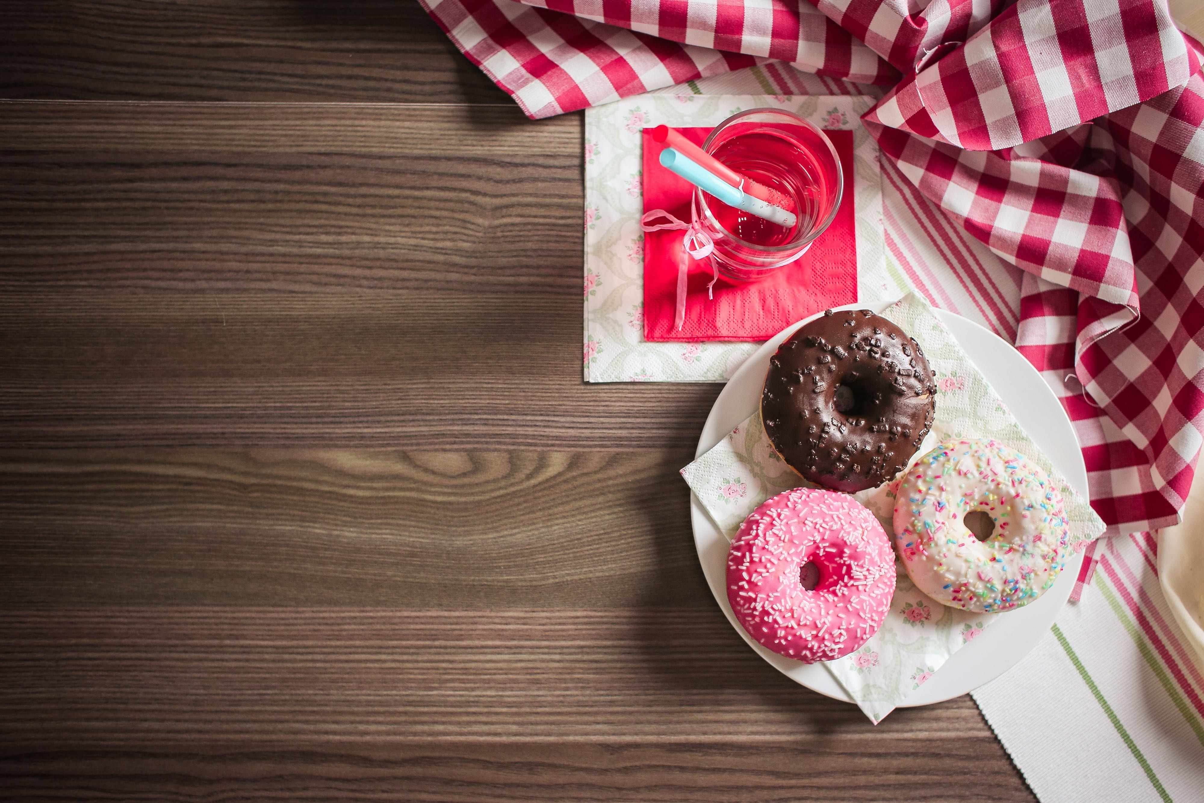 doughnut, temptation, white, no people, cake, eats, food, colorful, freshness, place, indulgence, indoors, donuts, clear, bakery, high angle view, sprinkles, HD Wallpaper