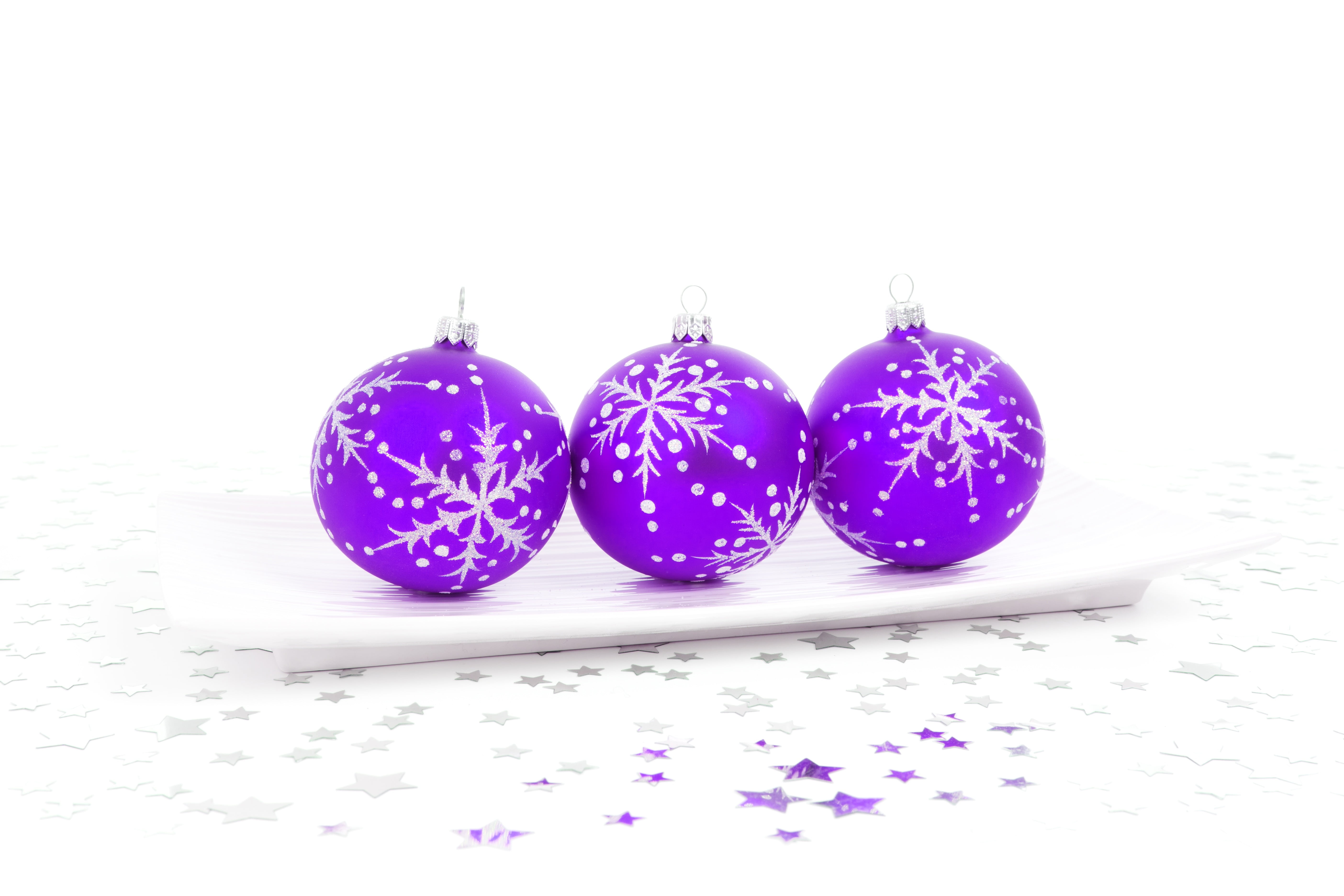 seasonal, close-up, holiday, white, top, still life, backgrounds, star, bauble, xmas, christmas decoration, ball, white background, celebration, silver colored, HD Wallpaper