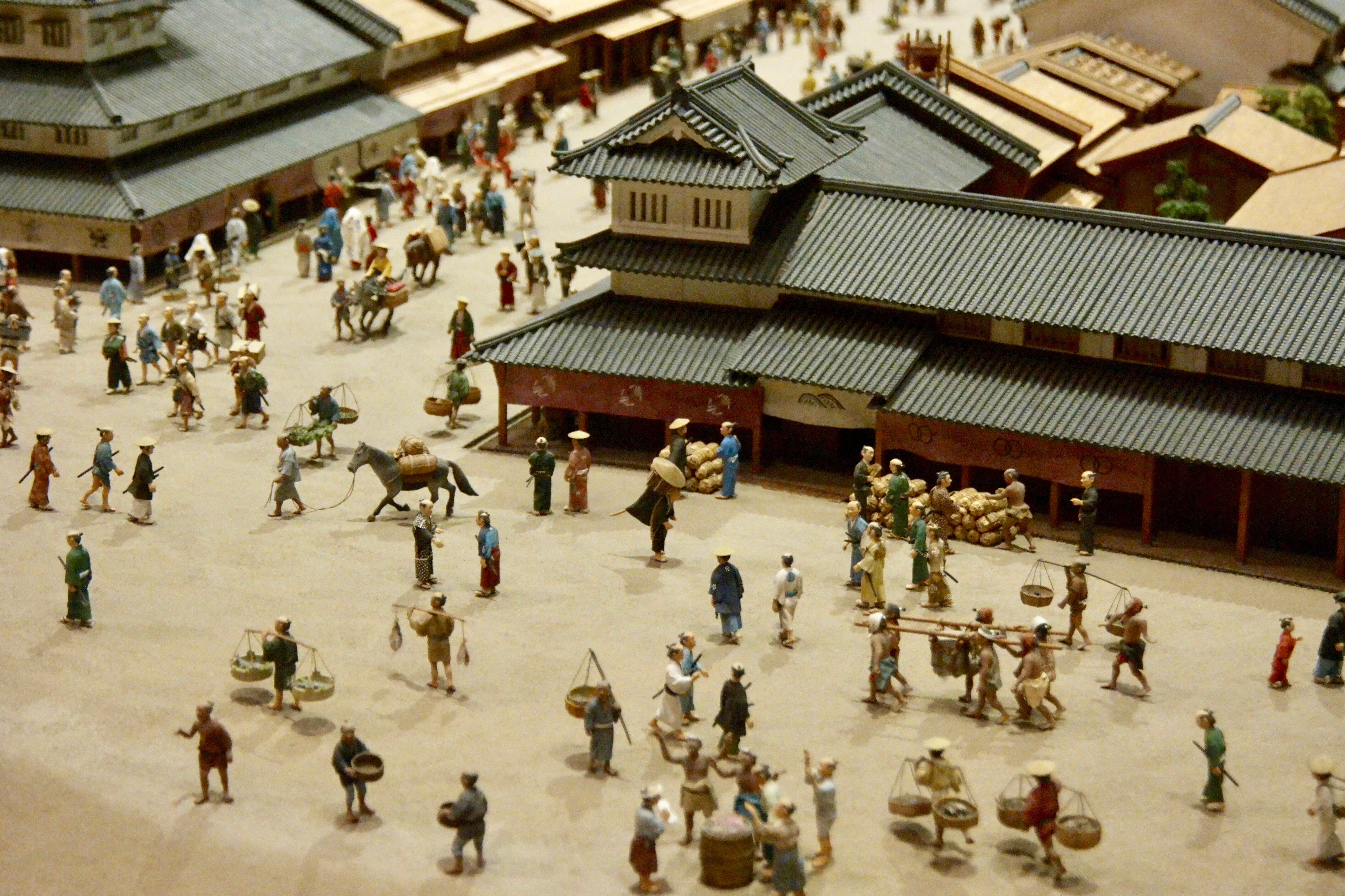 building, outdoors, leisure activity, city, architecture, city life, large group of people, crowd, building exterior, lifestyles, 5K, real people, miniature, HD Wallpaper