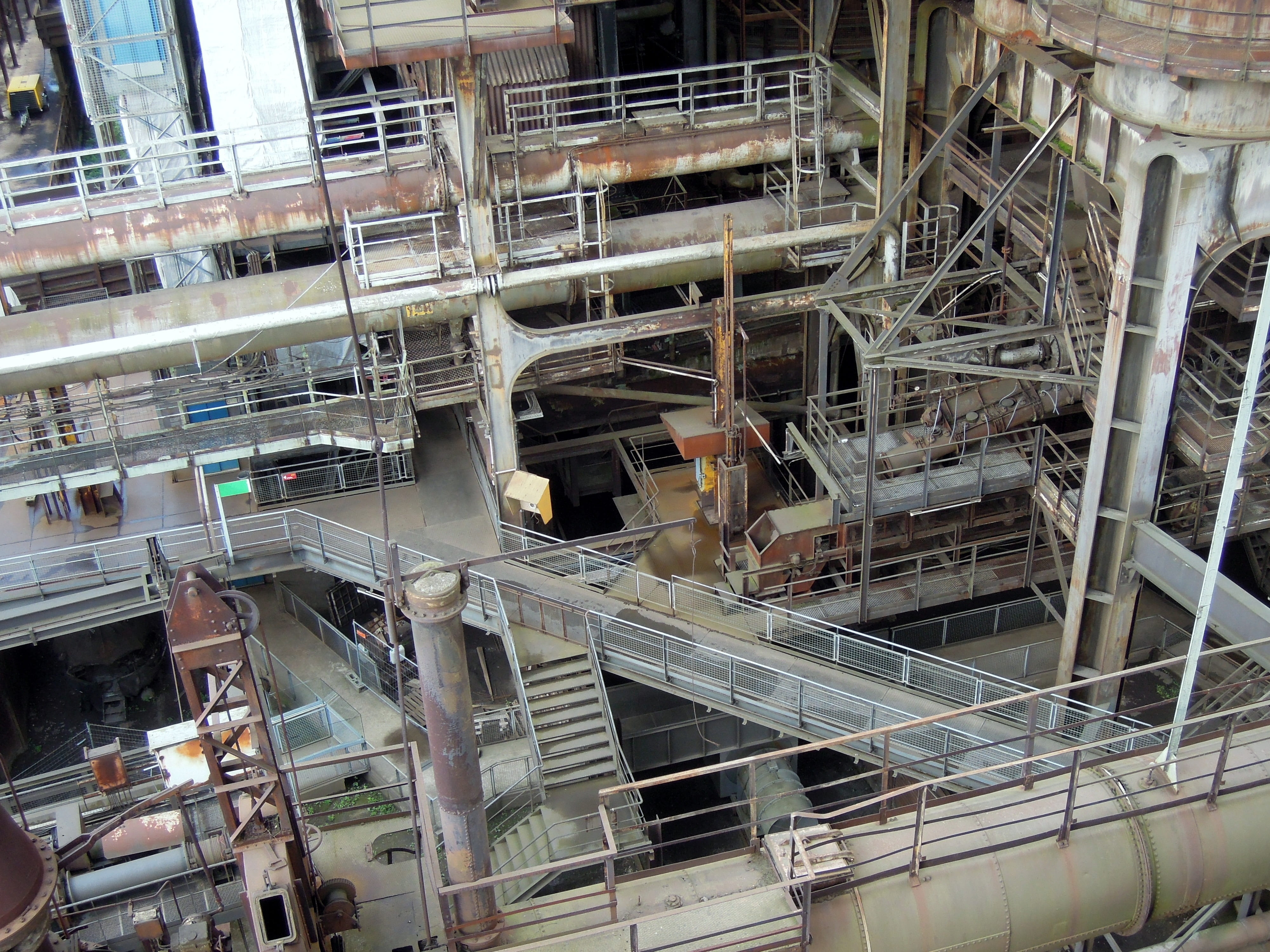 4K, iron, deterioration, decline, steel, high angle view, stairs, no people, indoors, abandoned, factory, construction site, construction industry, metallic, HD Wallpaper