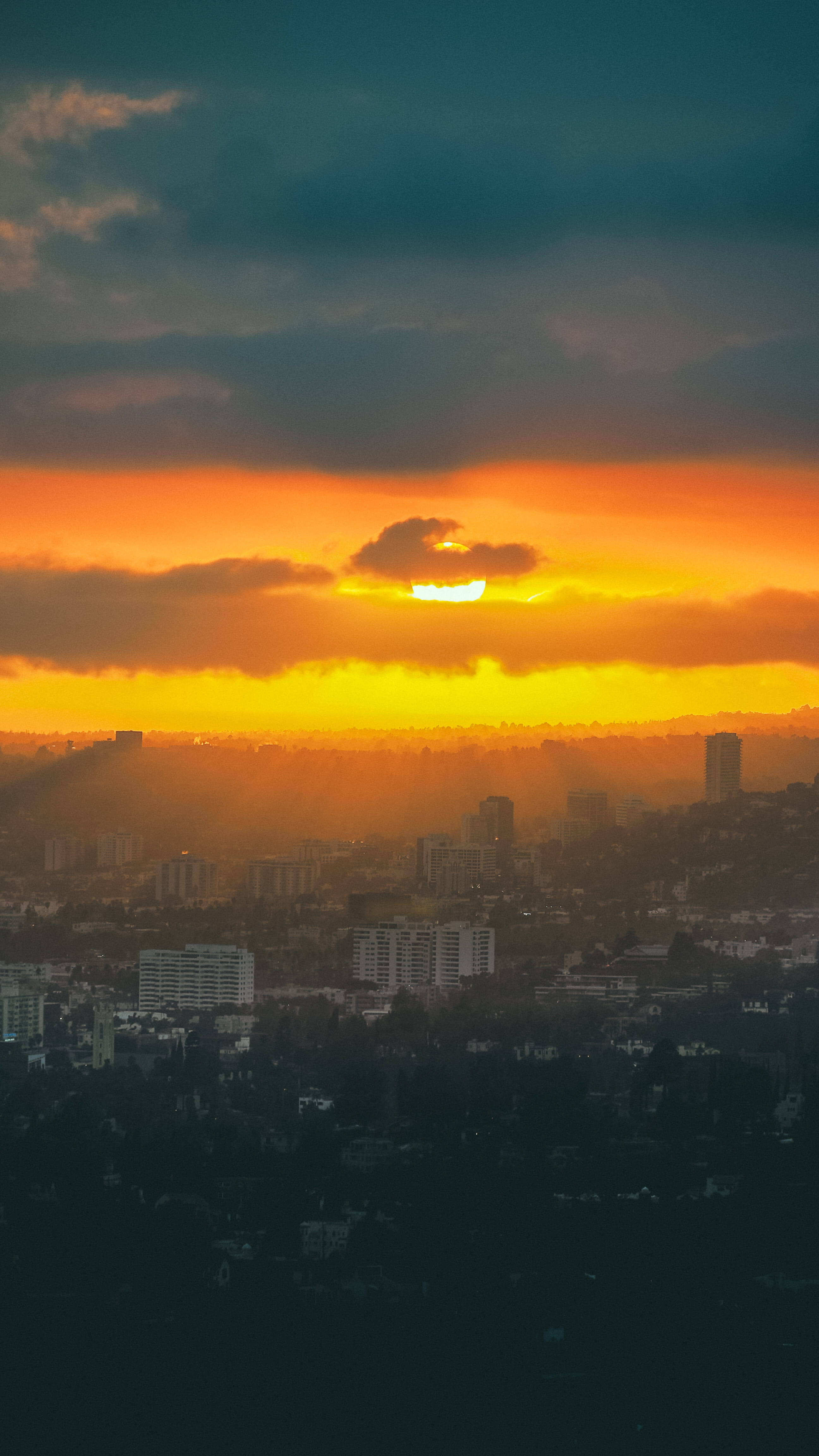 nature, cityscape, building, outdoors, sunrise, romantic sky, landscape, no people, office building exterior, sun, skyscraper, sky, built structure, residential district, Phone HD Wallpaper