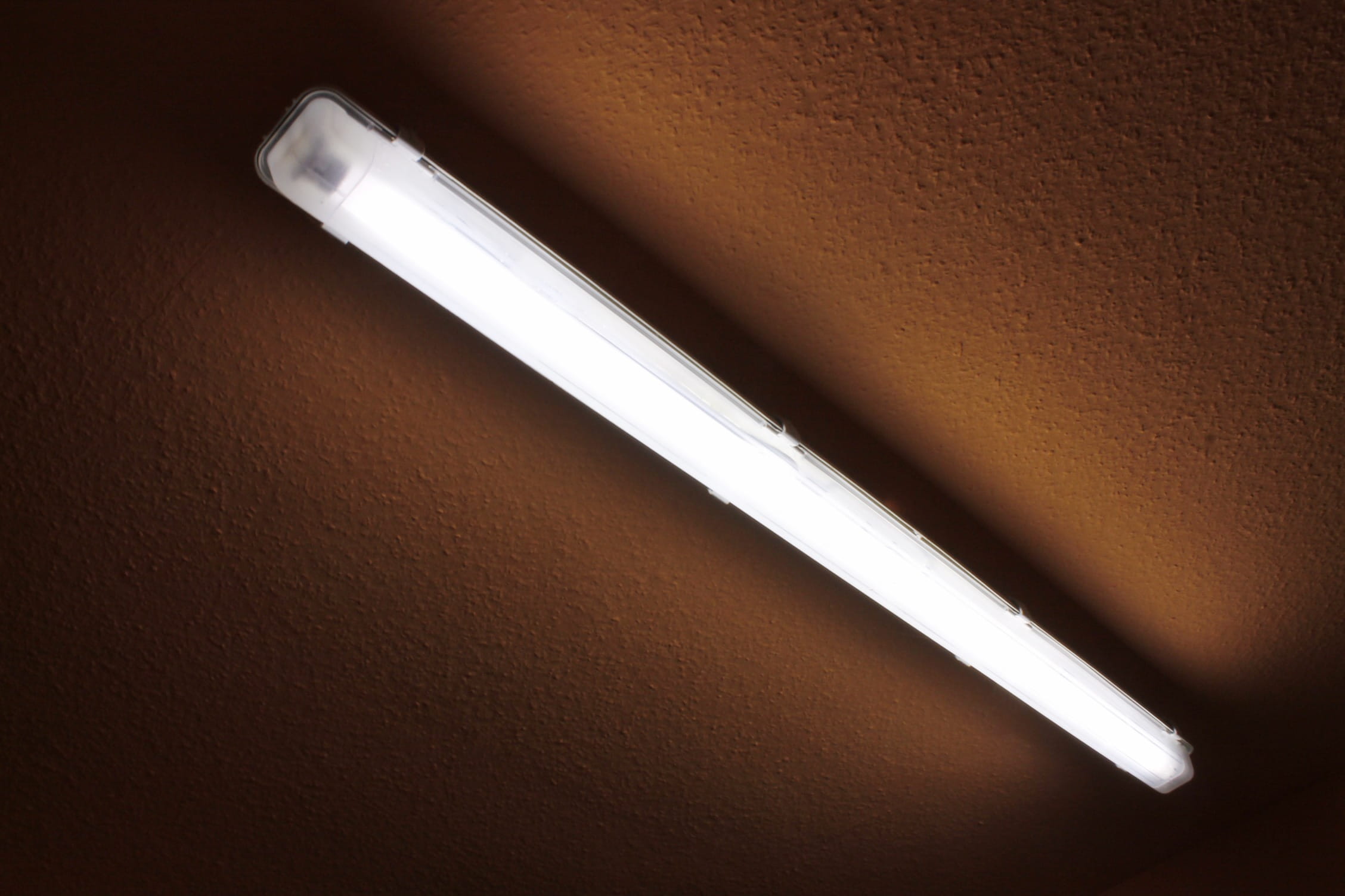 sharp, light, brown, high angle view, indoors, white color, neon light, lamp, office lighting, directly above, close-up, 1080P, hell, architecture, narcotic, HD Wallpaper