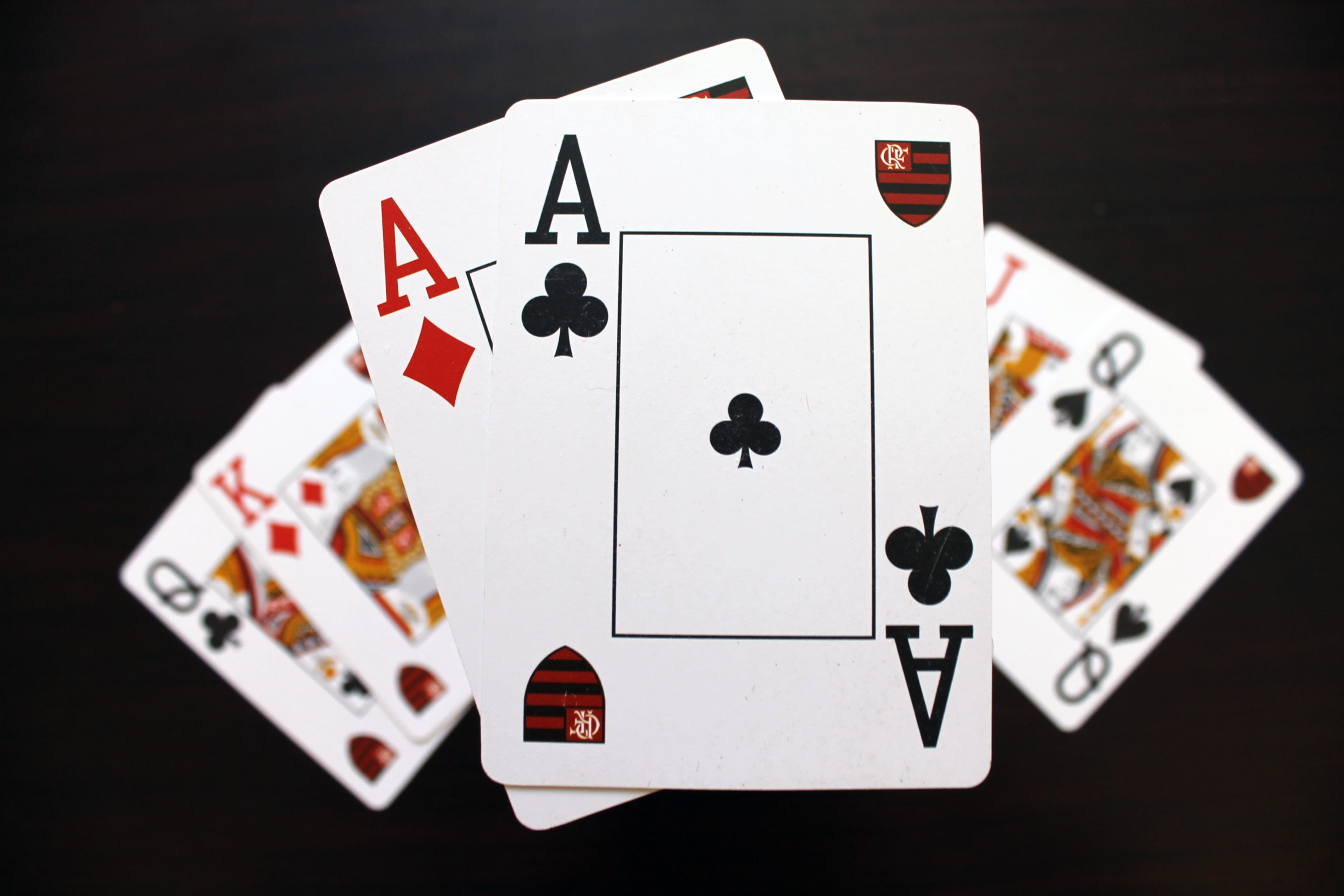 studio shot, opportunity, playing, luck, leisure activity, leisure games, cards, indoors, no people, winning, arts culture and entertainment, still life, HD Wallpaper