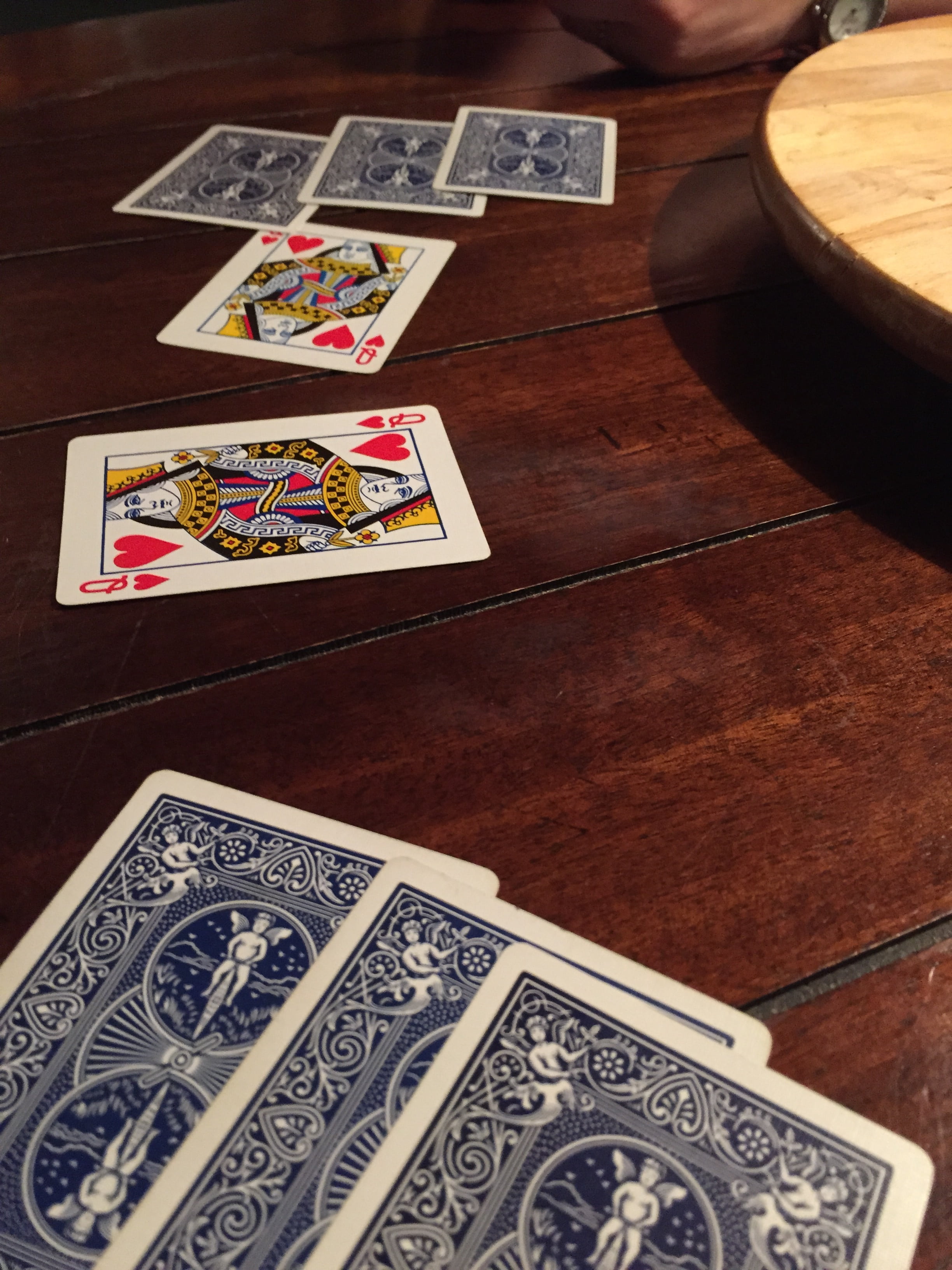 cards, representation, gambling, floral pattern, opportunity, still life, leisure games, game, history, deck, table, indoors, hearts, no people, human representation, Phone HD Wallpaper