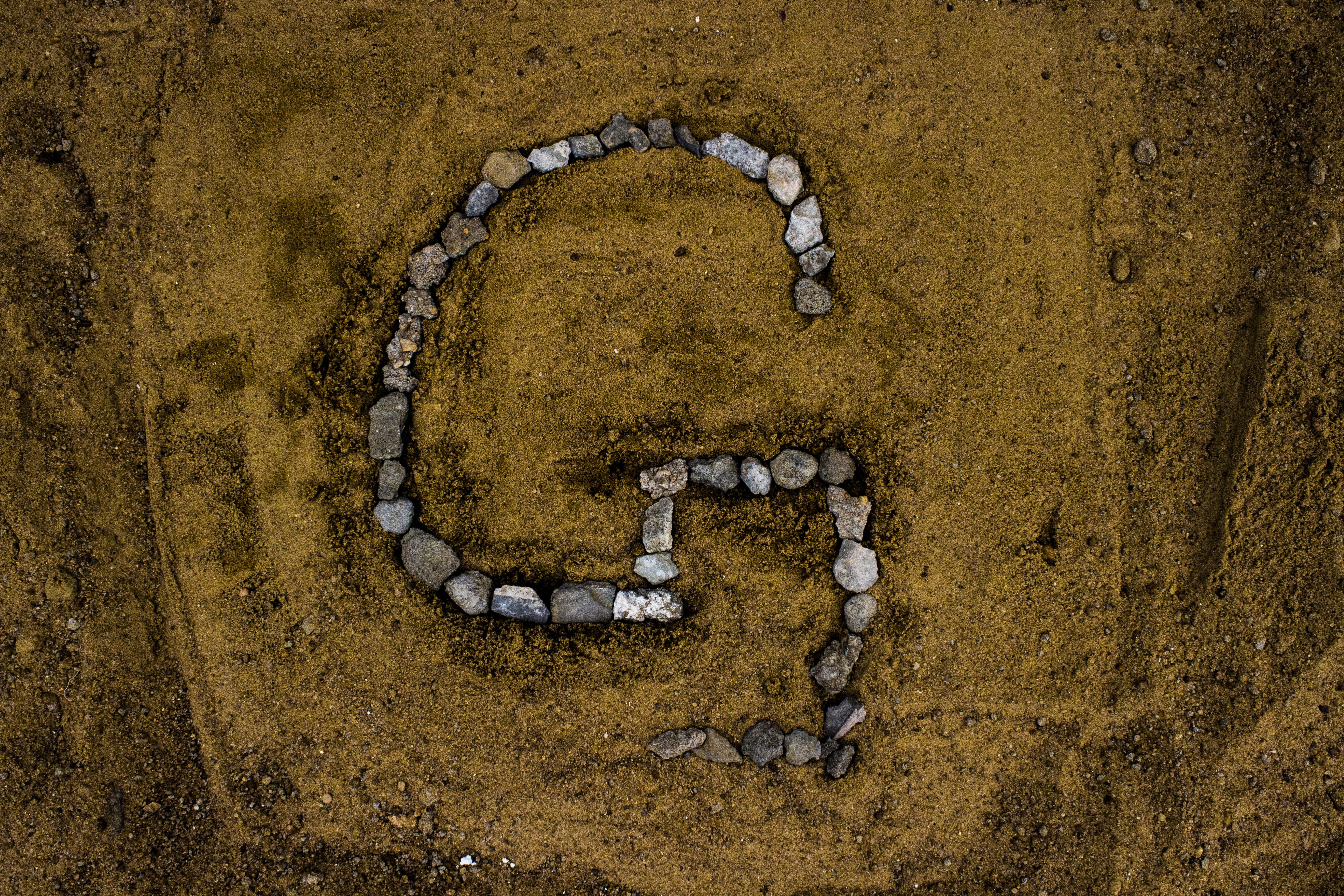 5K, architecture, close-up, water, nature, english alphabet, alphabet, communication, alphabetic character, old, land, alphabets, shape, alphabet letters, HD Wallpaper