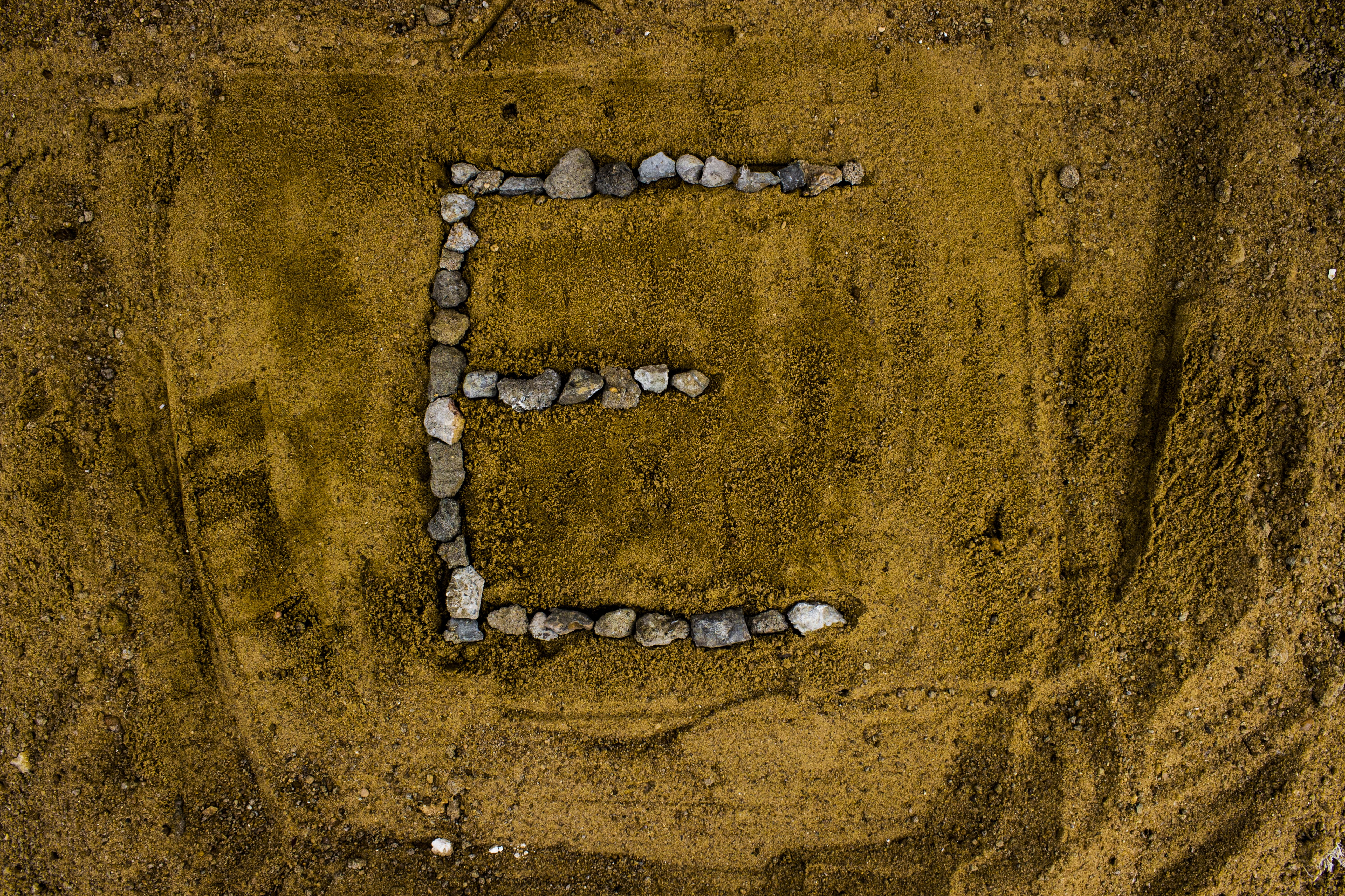 concrete, wall, nature, land, alphabet e, built structure, art and craft, alphabet letters, wall - building feature, directly above, close-up, high angle view, HD Wallpaper