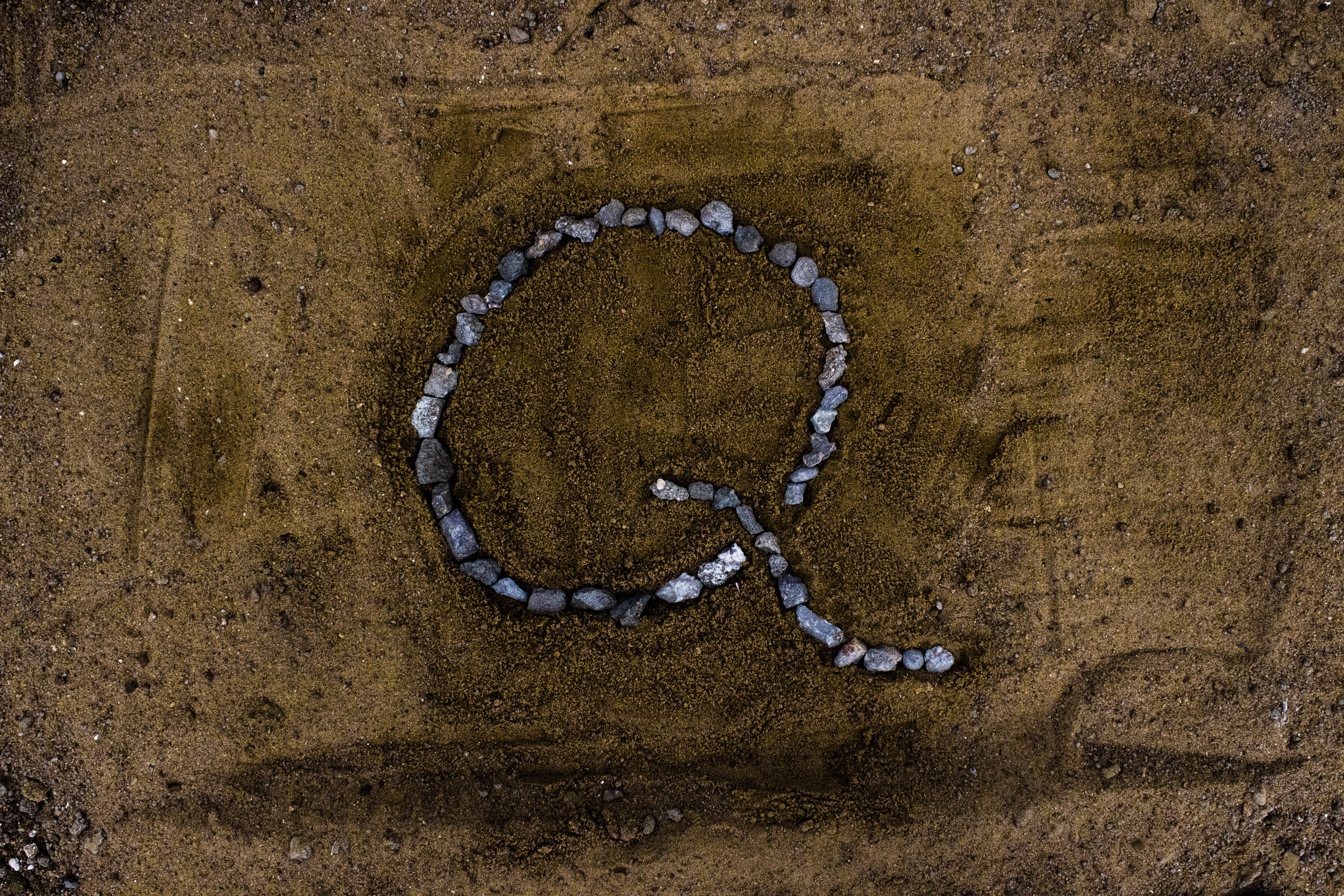 alphabetical, craft, brown, outdoors, alphabetic character, art and craft, textured, day, snake, 5K, directly above, creativity, beach, high angle view, HD Wallpaper