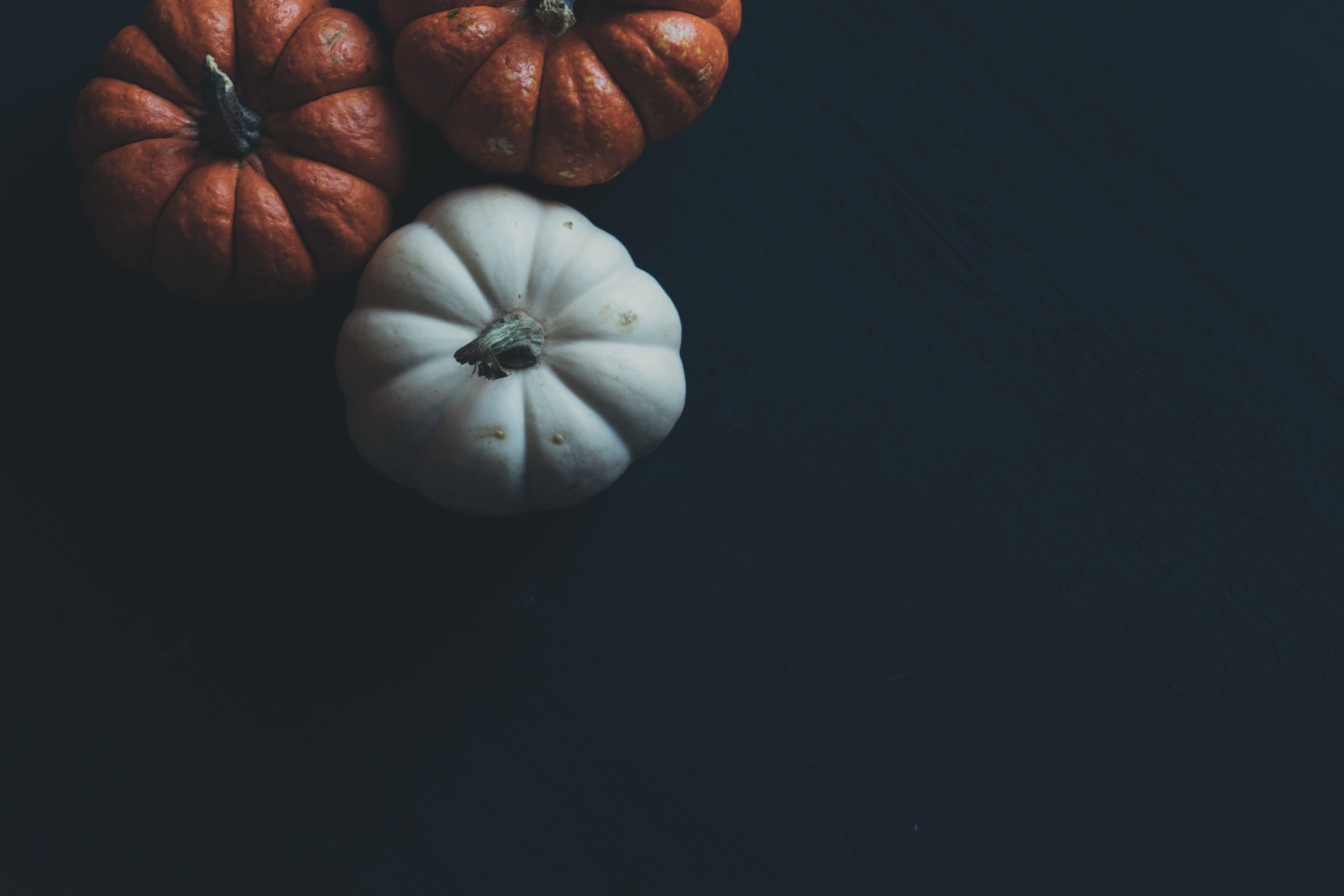 healthy eating, halloween, art, grow, autumn, freshness, black background, wellbeing, pumpkins, raw food, pumpkin, food and drink, food, copyspace, three, HD Wallpaper