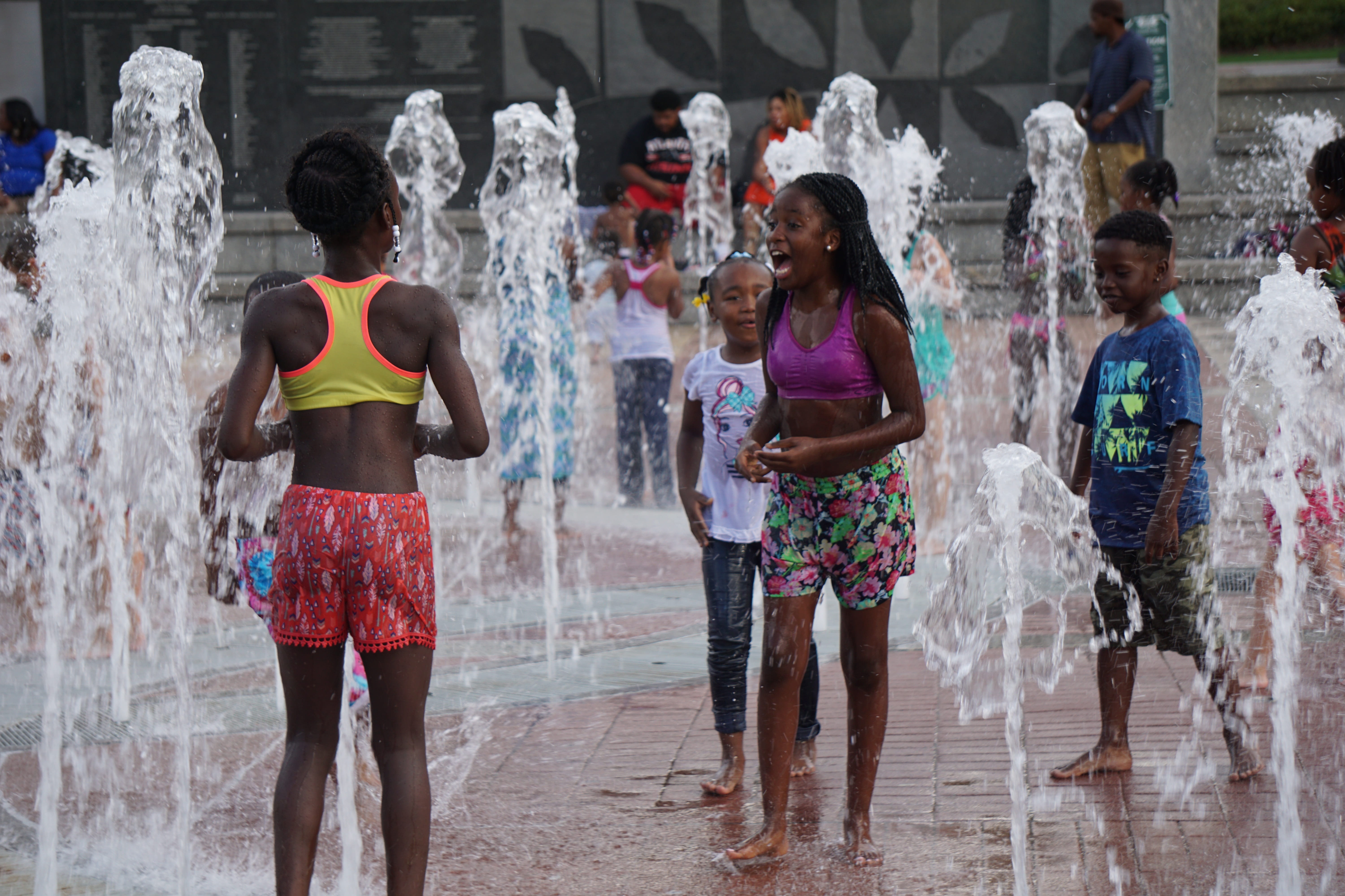 adult, women, incidental people, fun, black girls, motion, hairstyle, standing, rear view, atlanta ga, spraying, day, lifestyles, black girl magic, splashing, HD Wallpaper